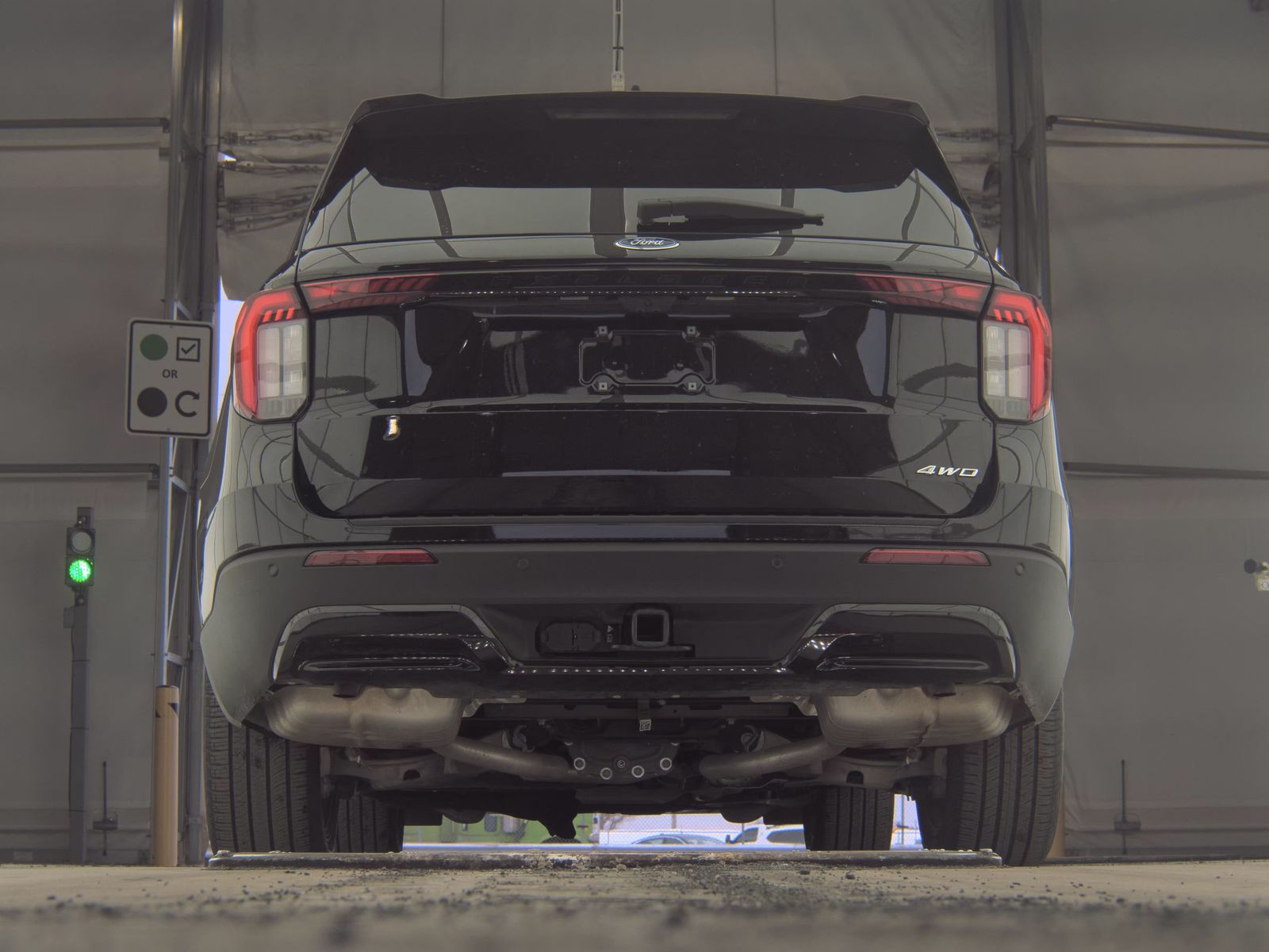 FORD EXPLORER - 8