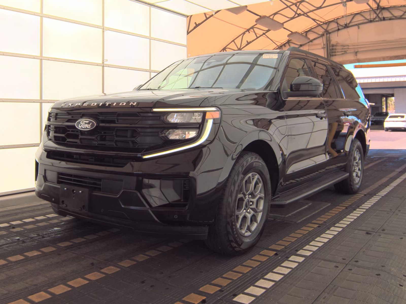 FORD EXPEDITION MAX - 1