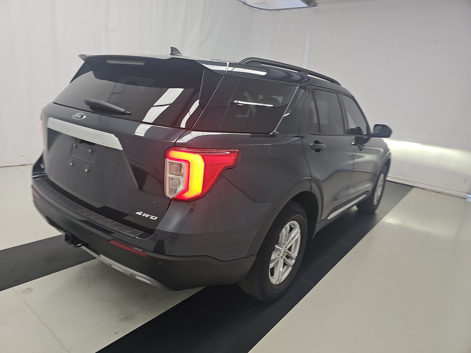 FORD EXPLORER - 5