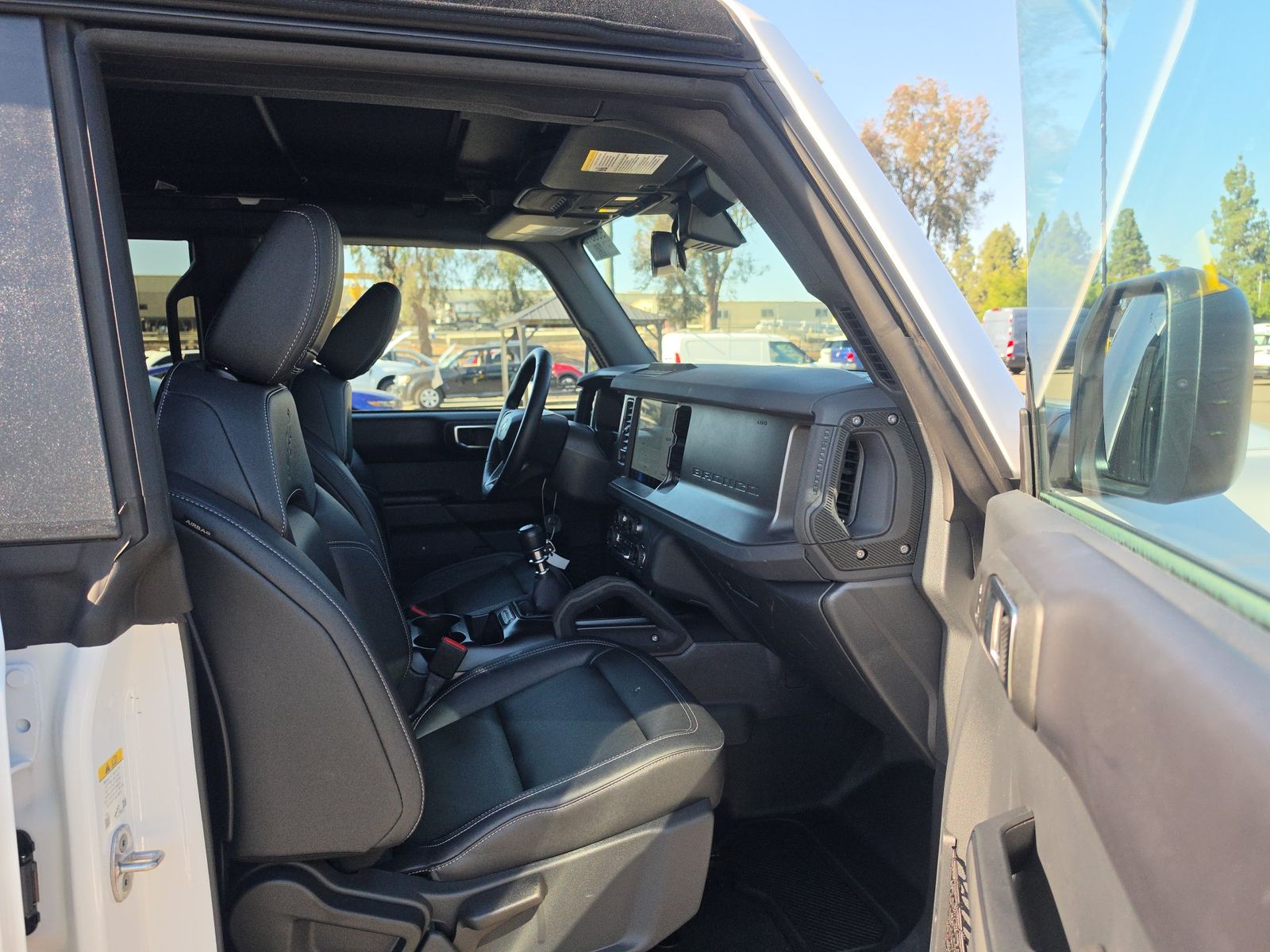 FORD BRONCO - 9