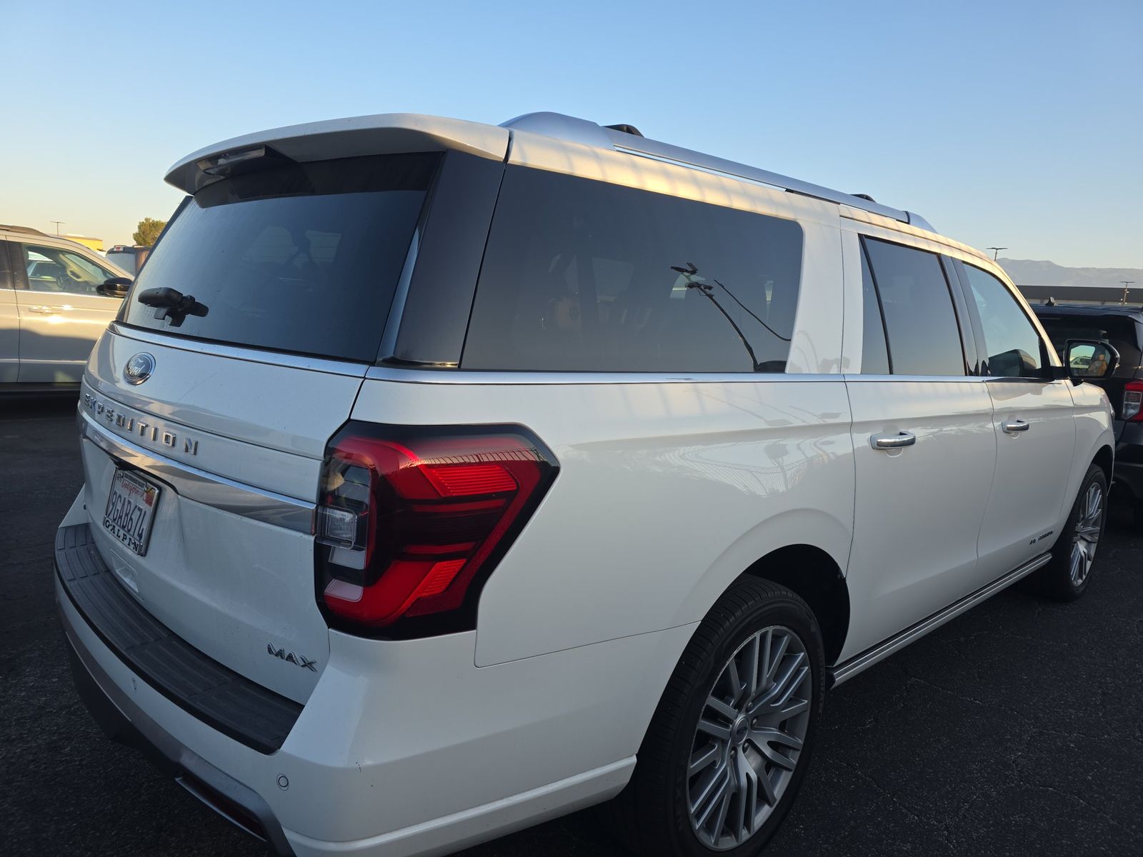 FORD EXPEDITION MAX - 5