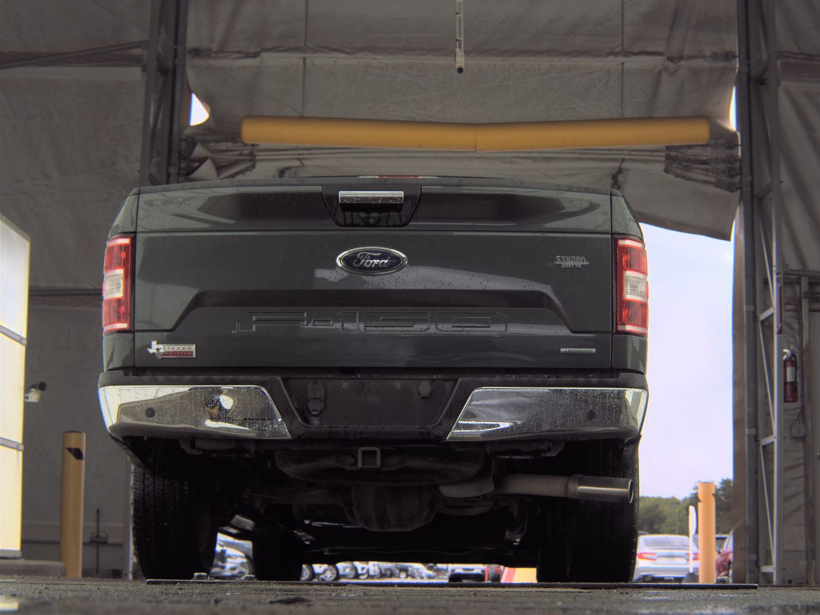 FORD F-150 - 8