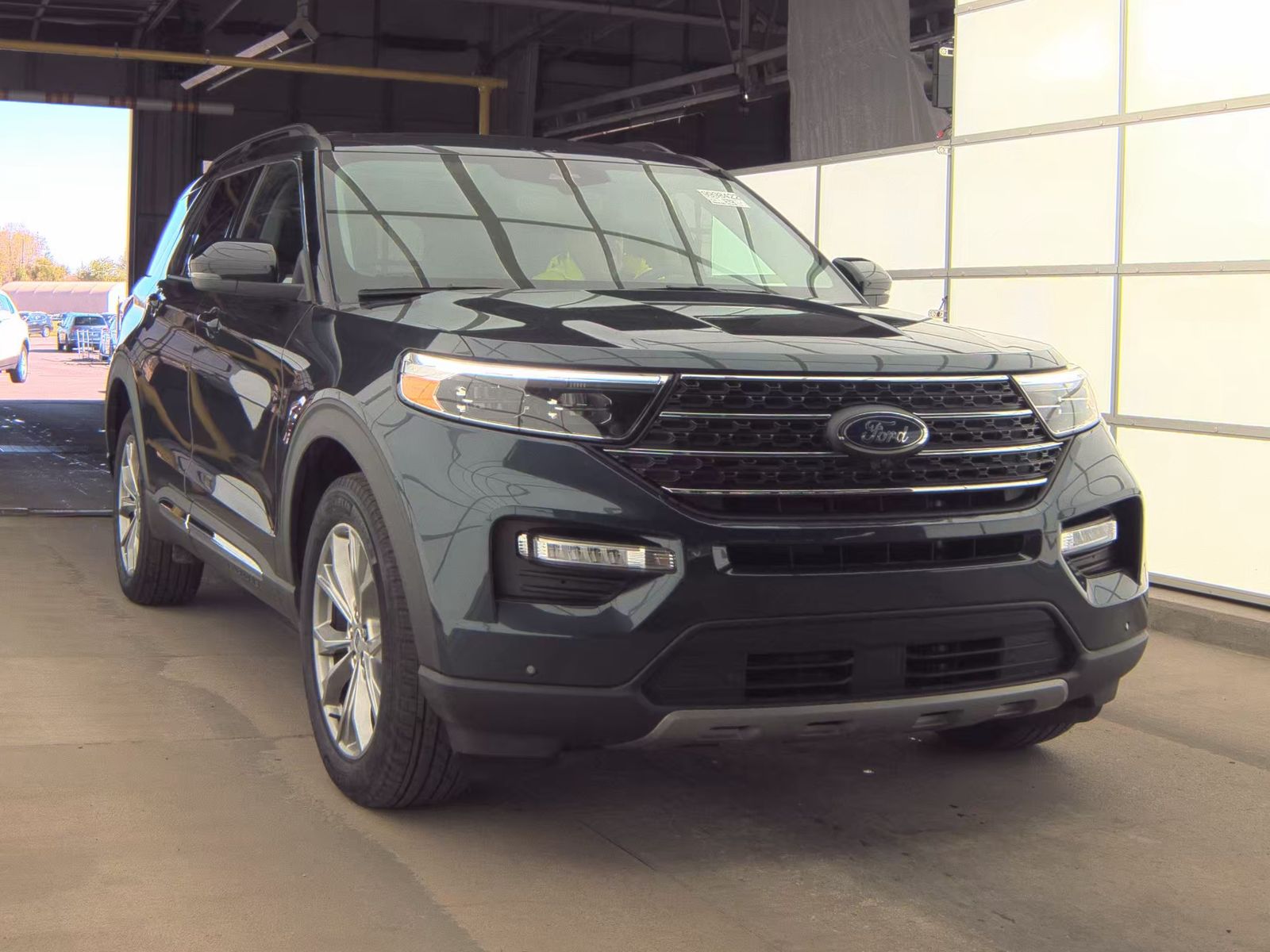 FORD EXPLORER - 5