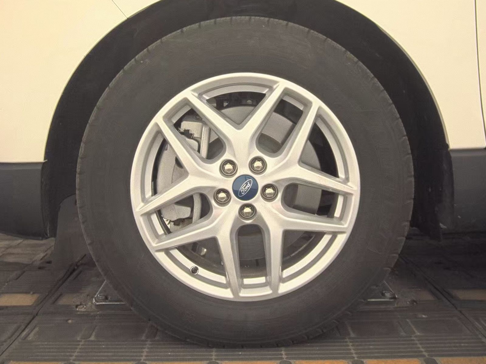 FORD EDGE - 10