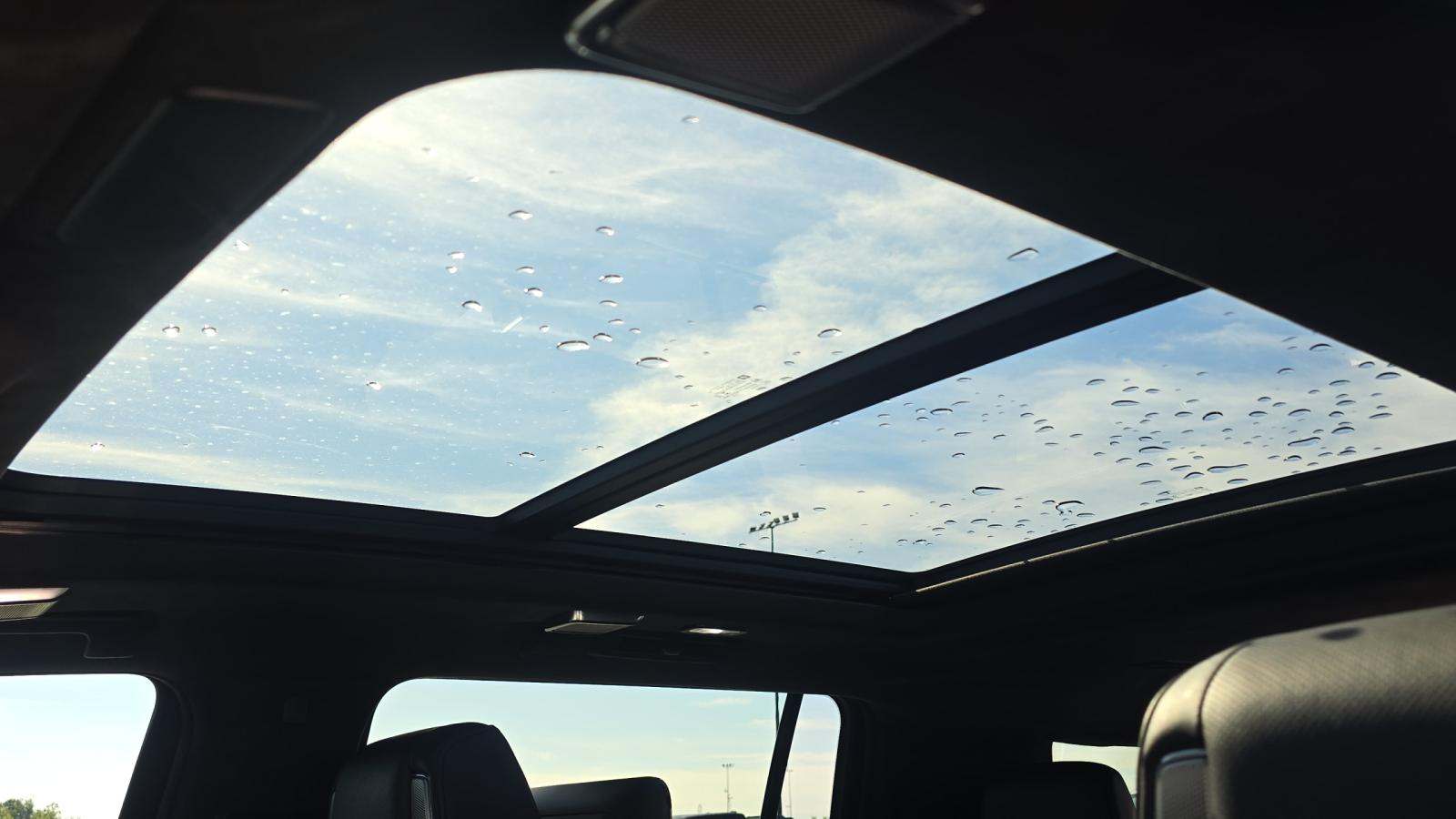 2023 Cadillac Escalade ESV V-Series AWD