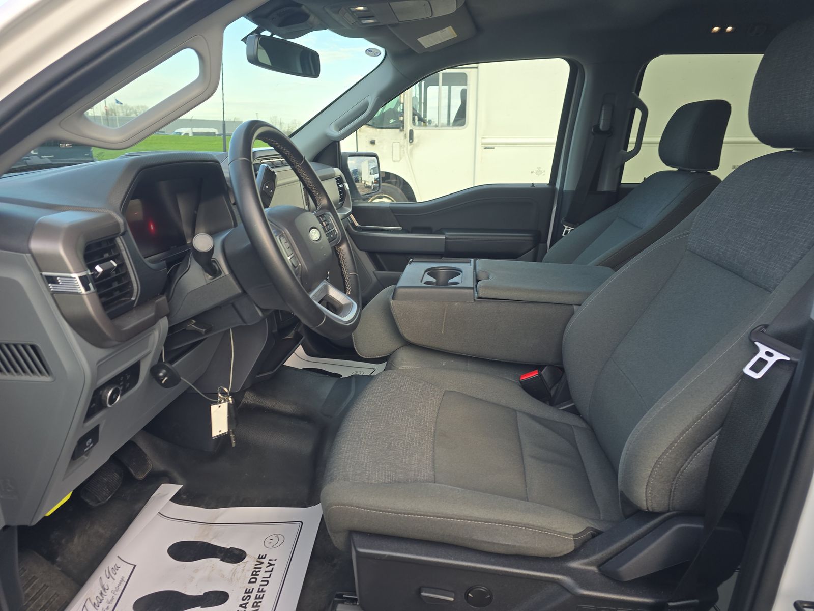 FORD F-150 - 8