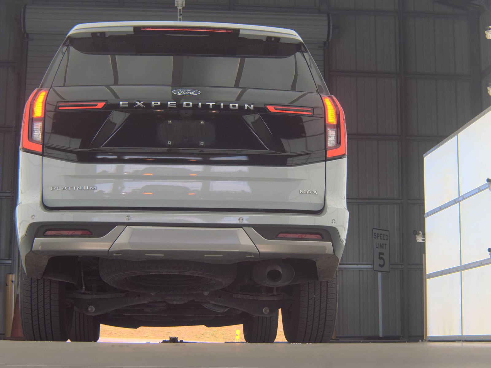 FORD EXPEDITION MAX - 8