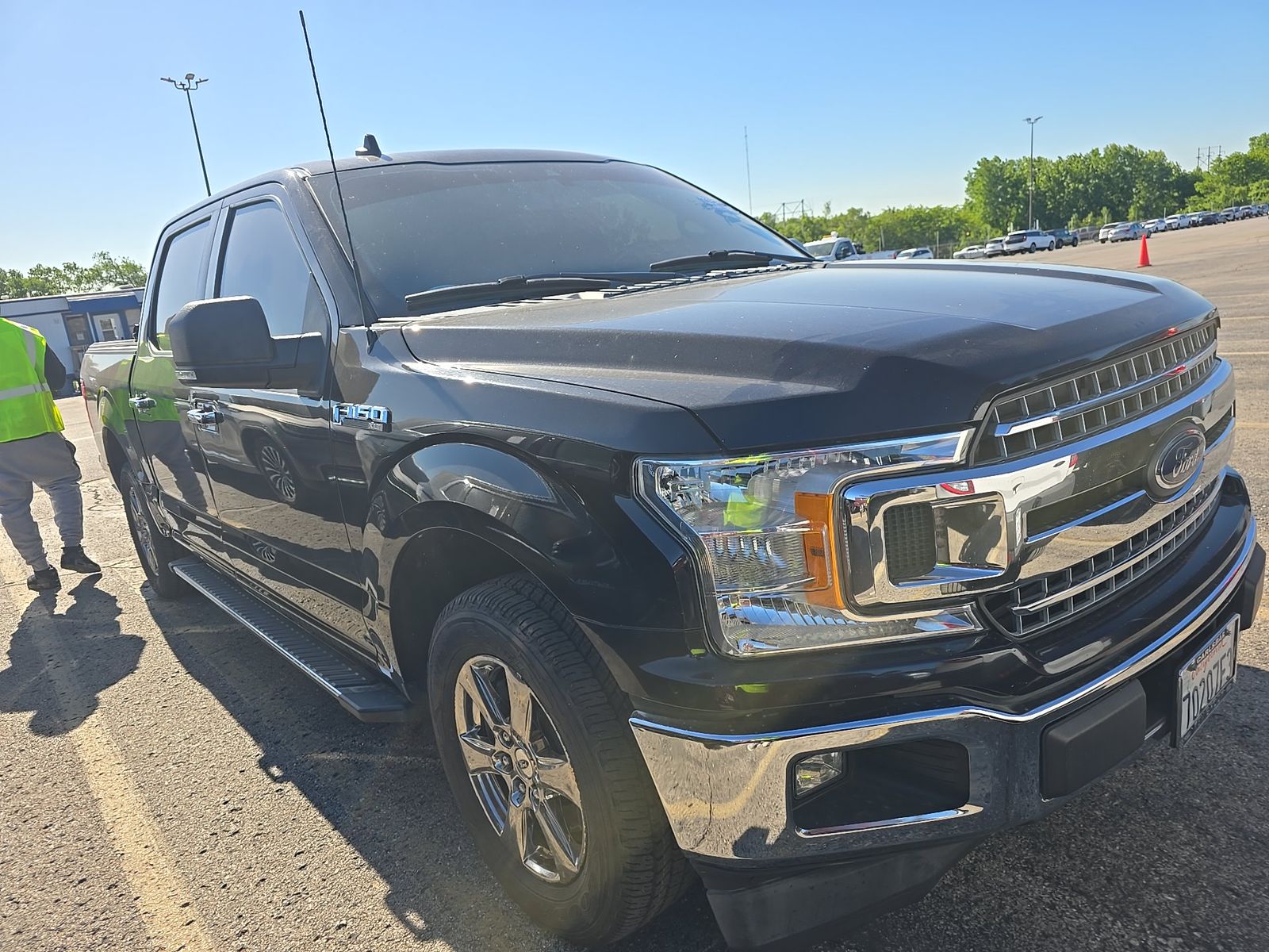 FORD F-150 - 4