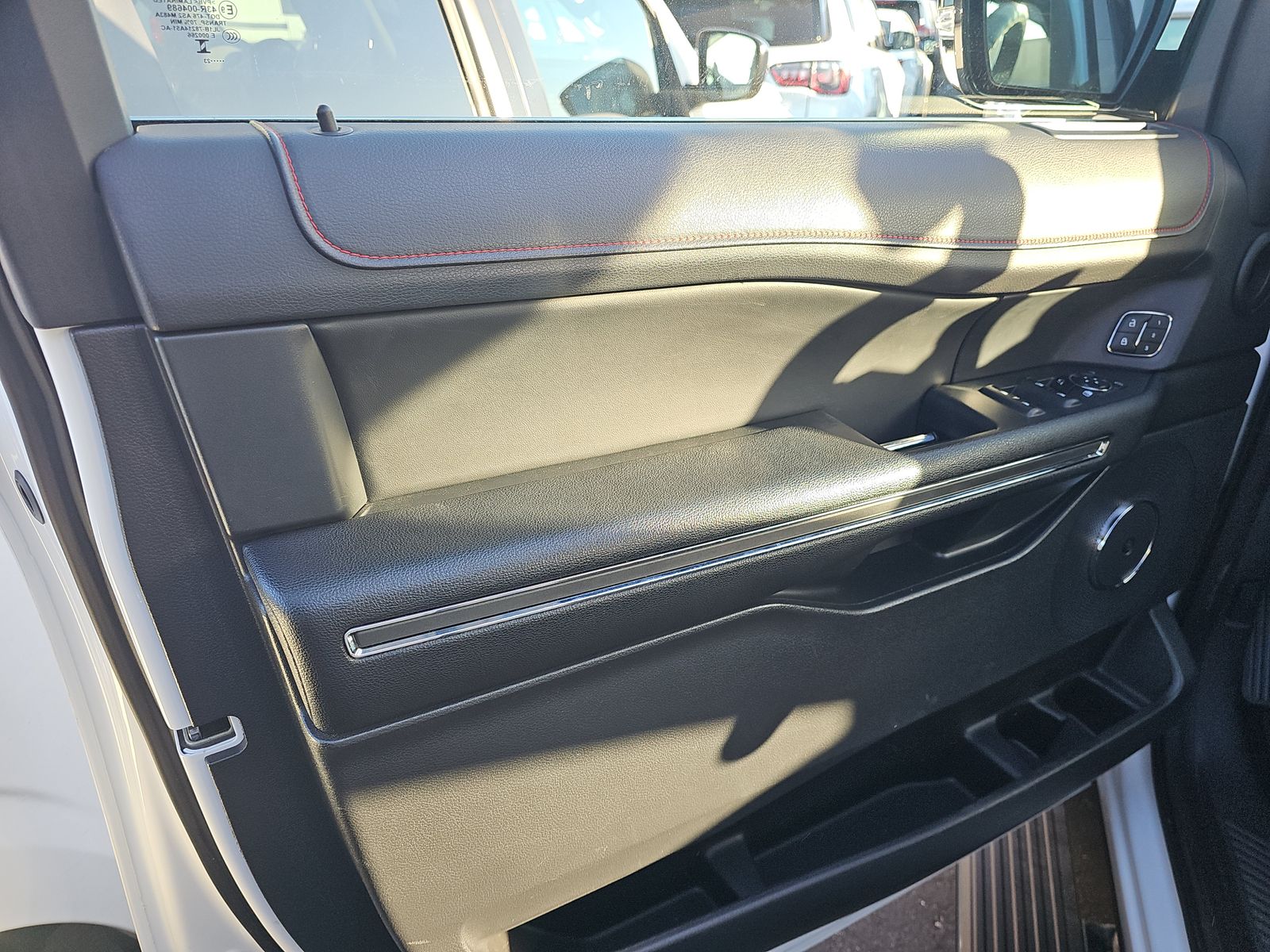 FORD EXPEDITION MAX - 10