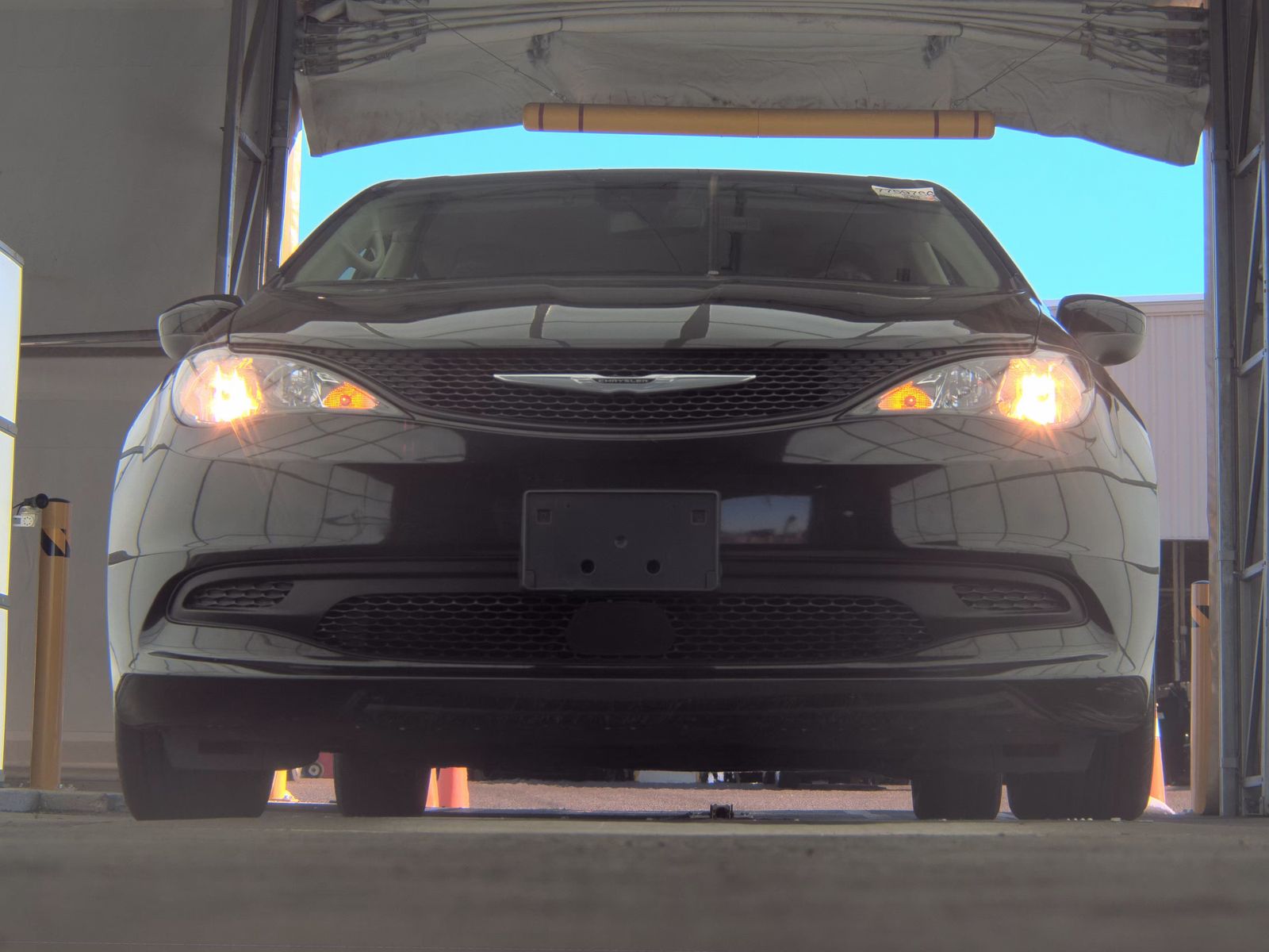 CHRYSLER VOYAGER - 4