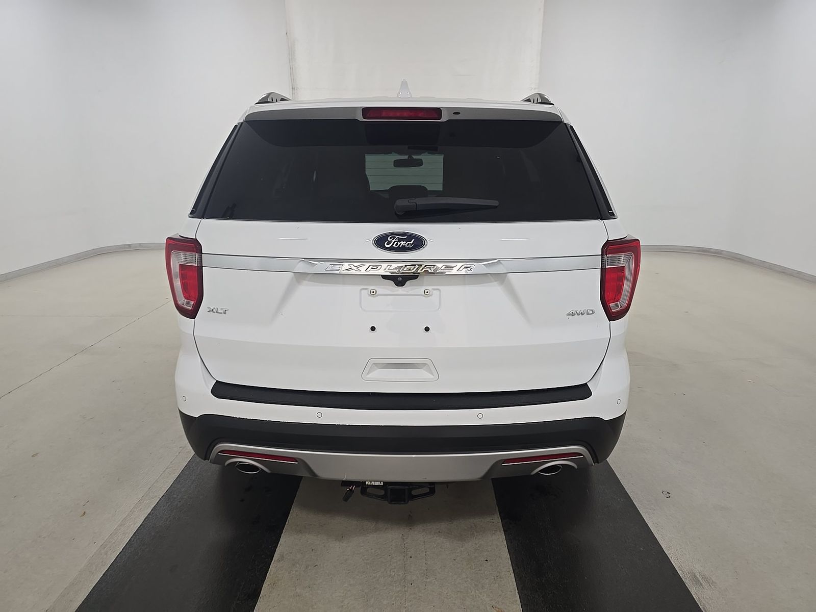 FORD EXPLORER - 6