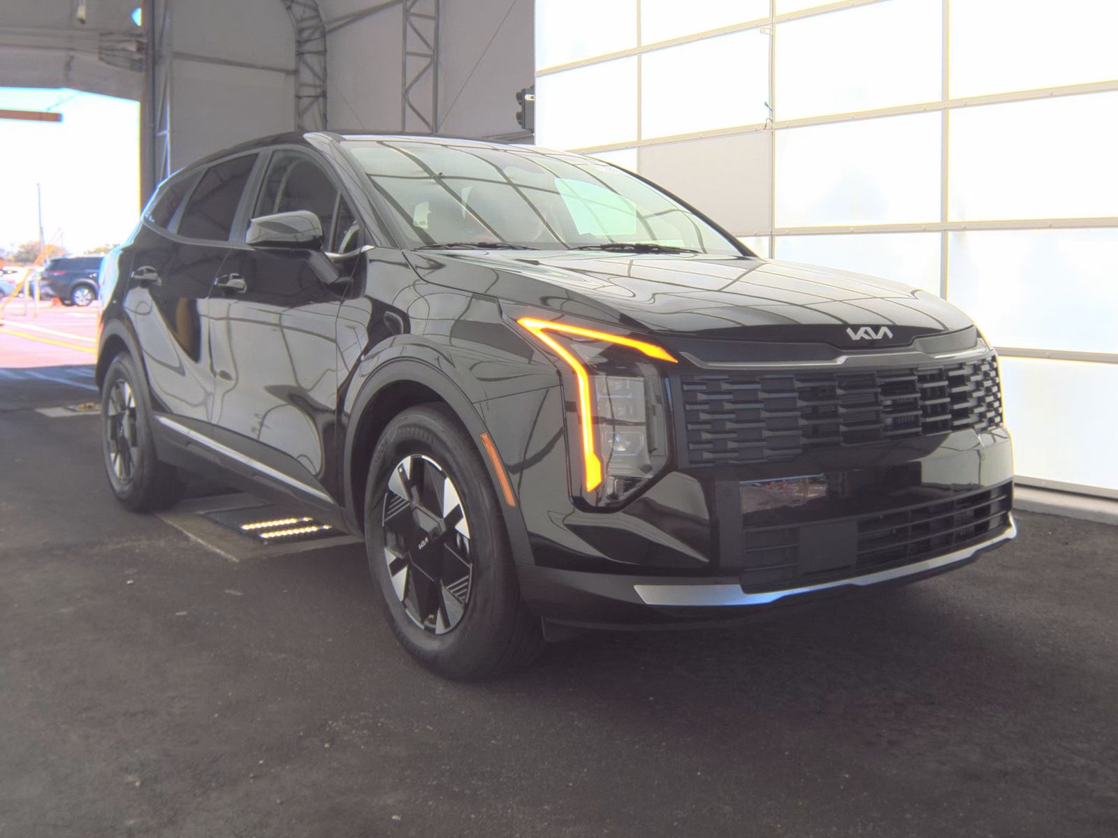 2026 Kia Sportage Hybrid LX FWD