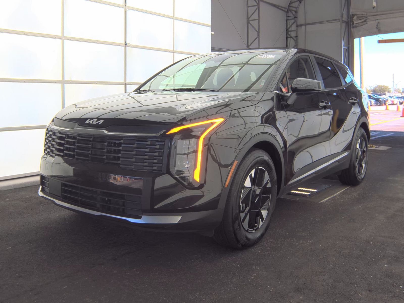 2026 Kia Sportage Hybrid LX FWD