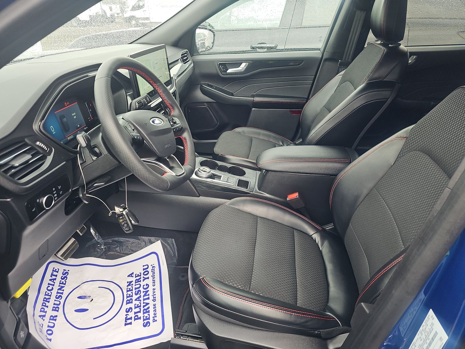 FORD ESCAPE - 8