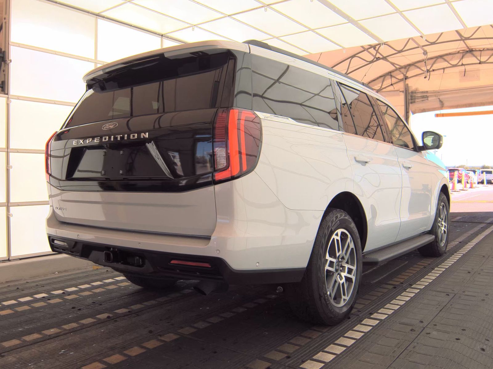 FORD EXPEDITION - 6