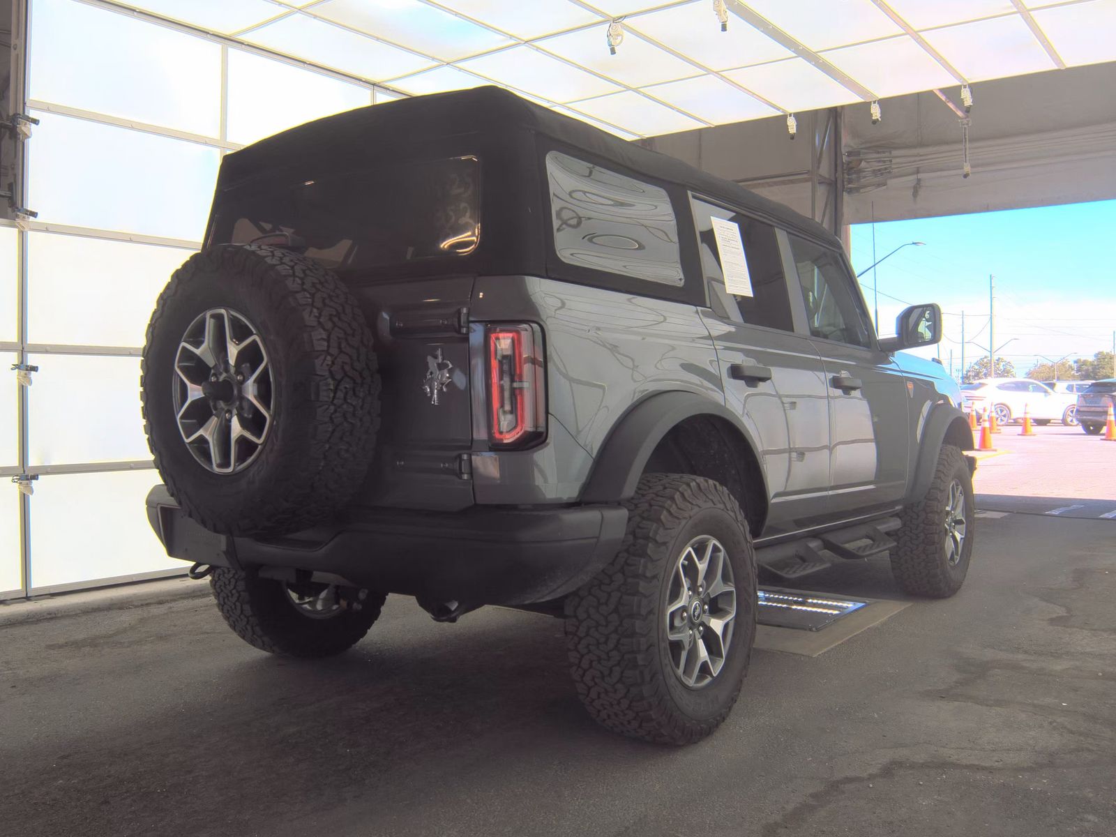FORD BRONCO - 6