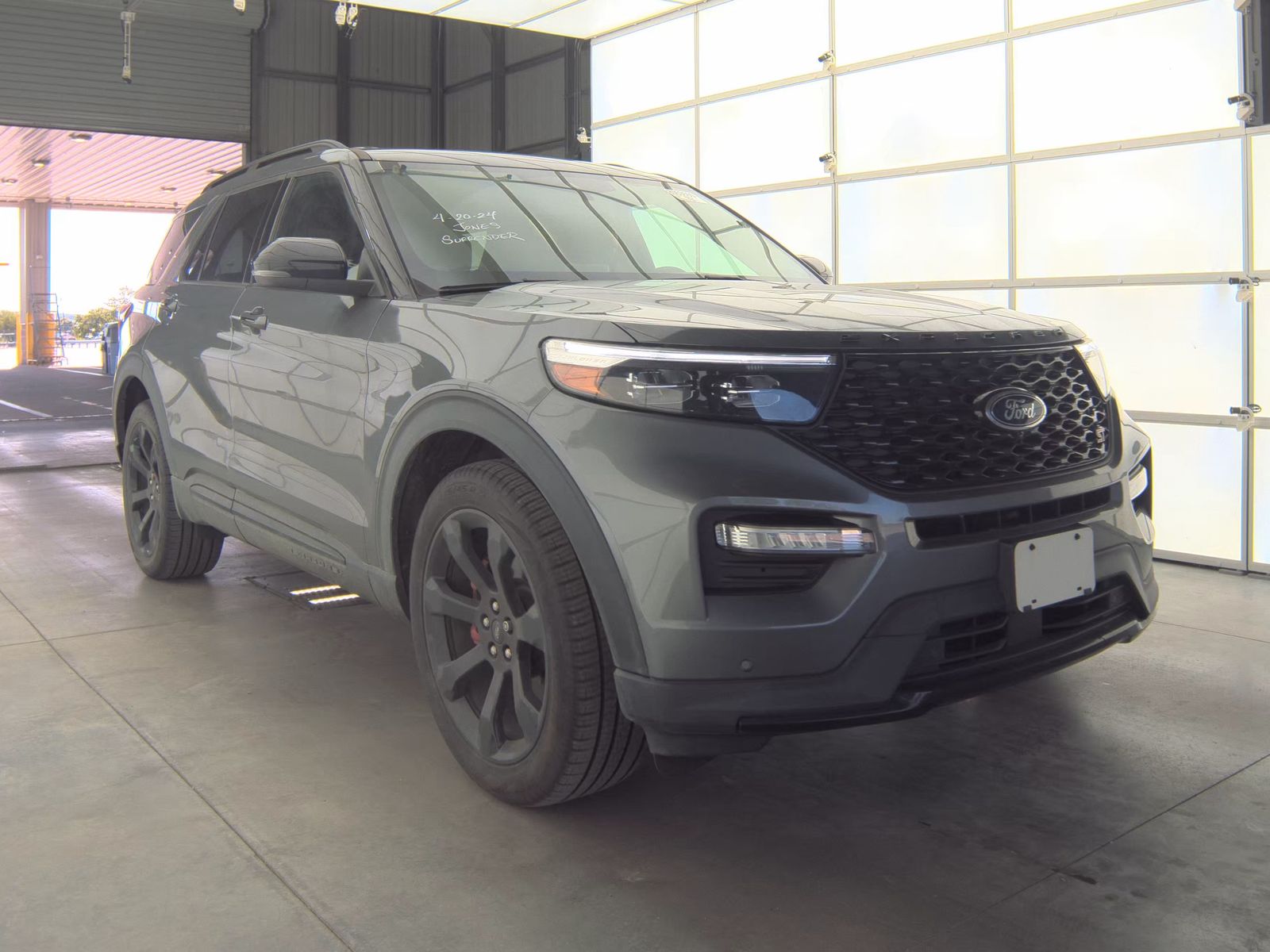 FORD EXPLORER - 5