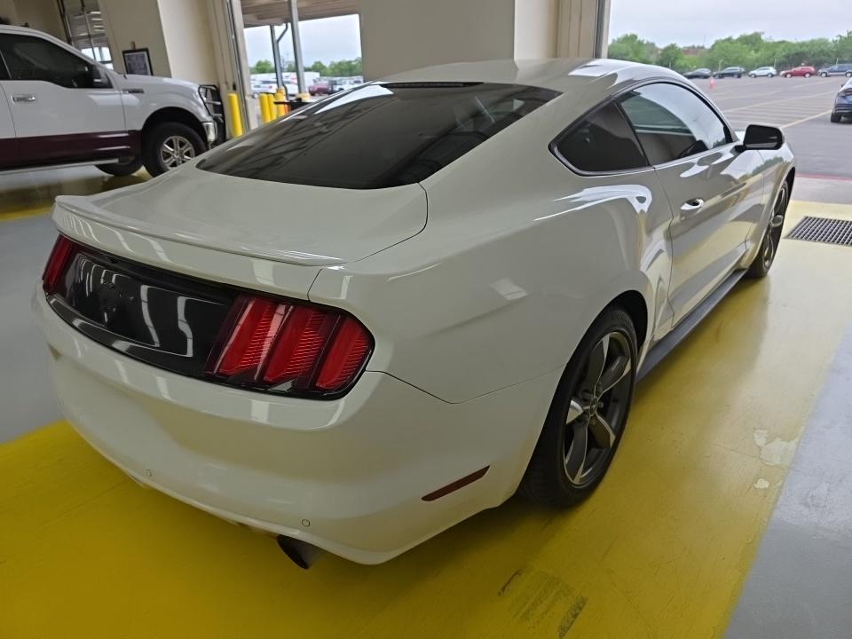 FORD MUSTANG - 5