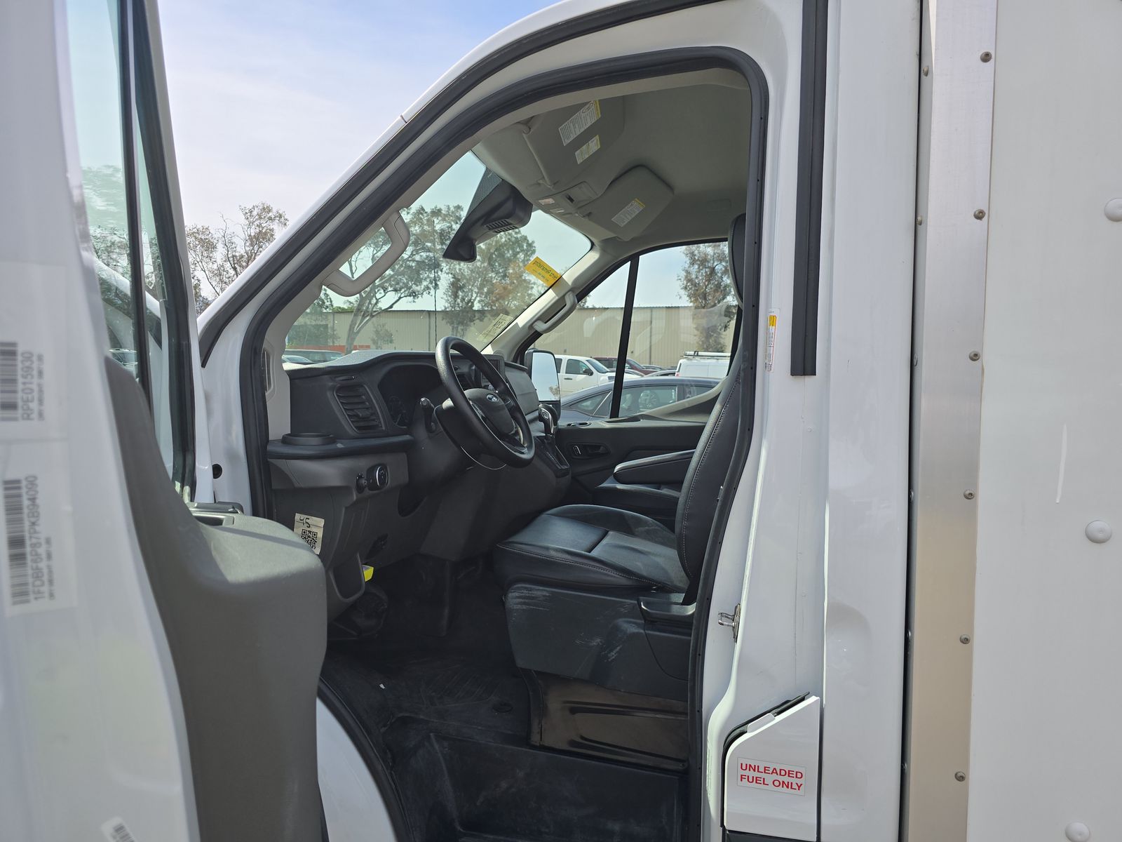 FORD TRANSIT 350 - 8