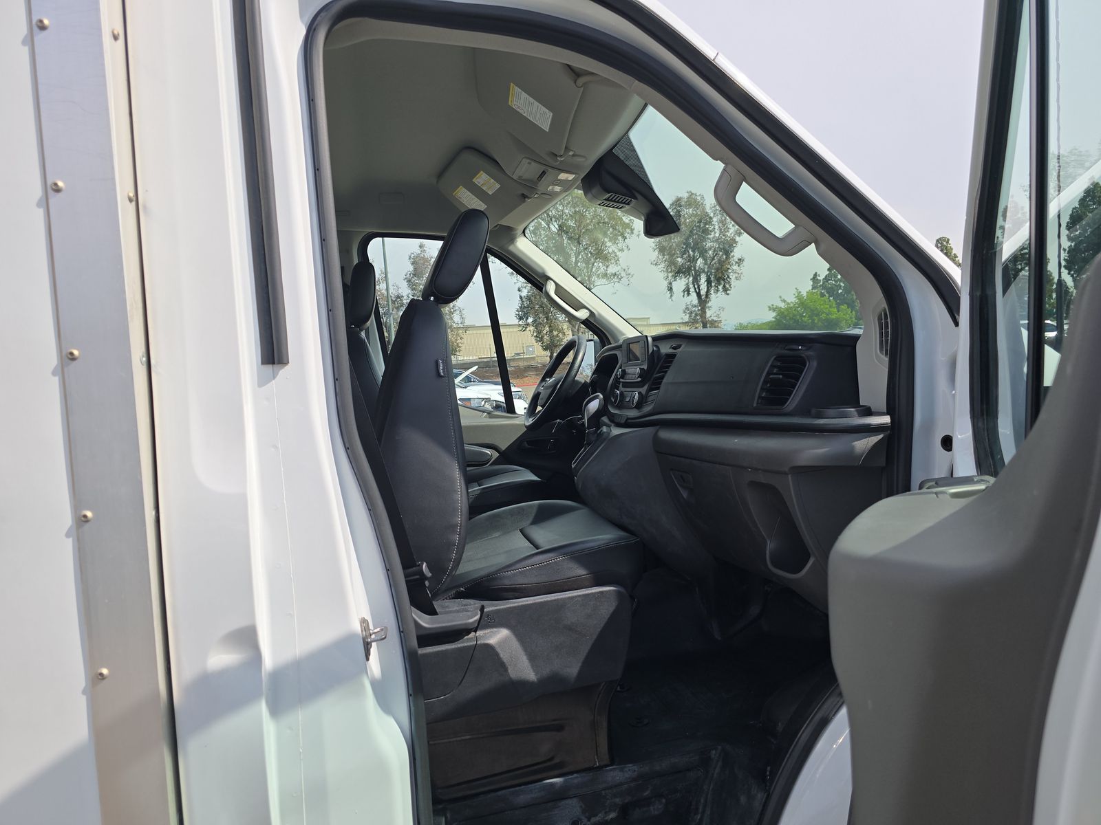 FORD TRANSIT 350 - 9