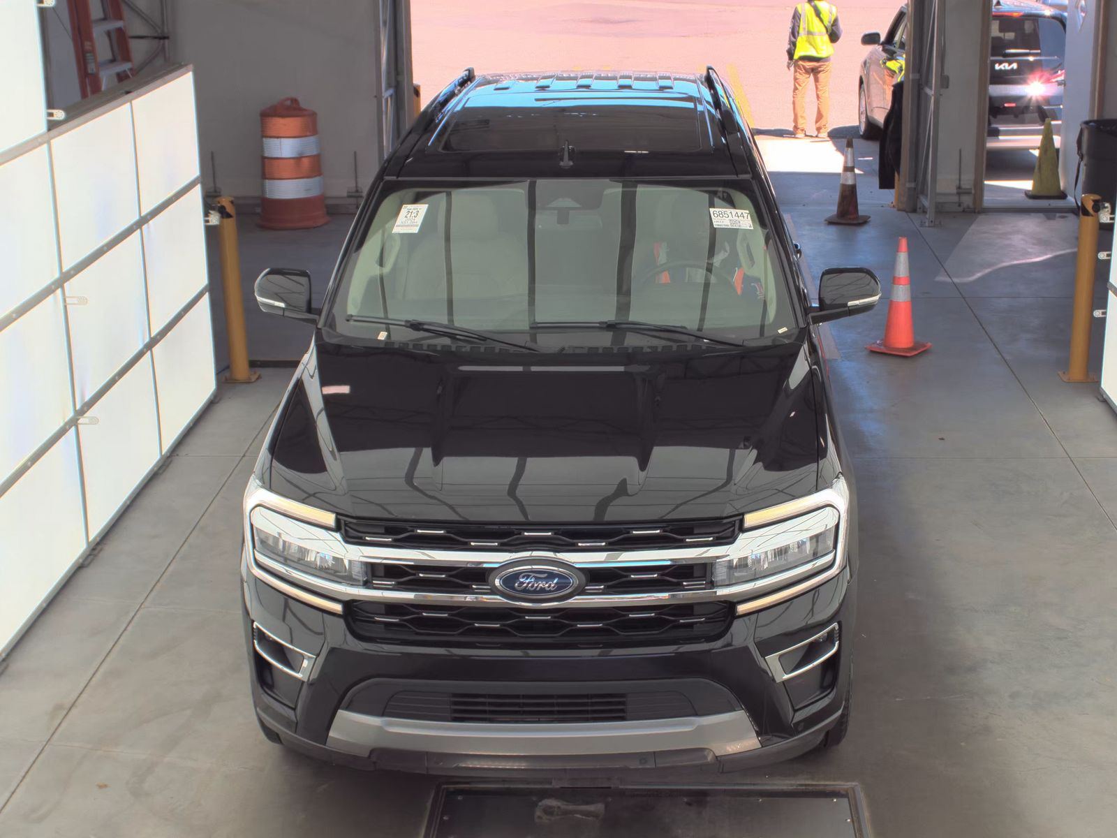 FORD EXPEDITION - 3