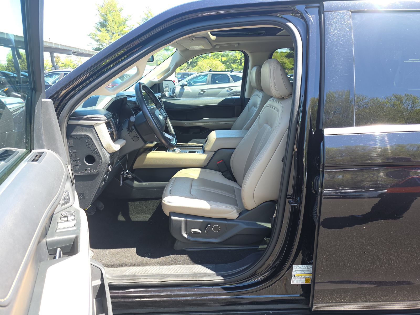 FORD EXPEDITION - 8