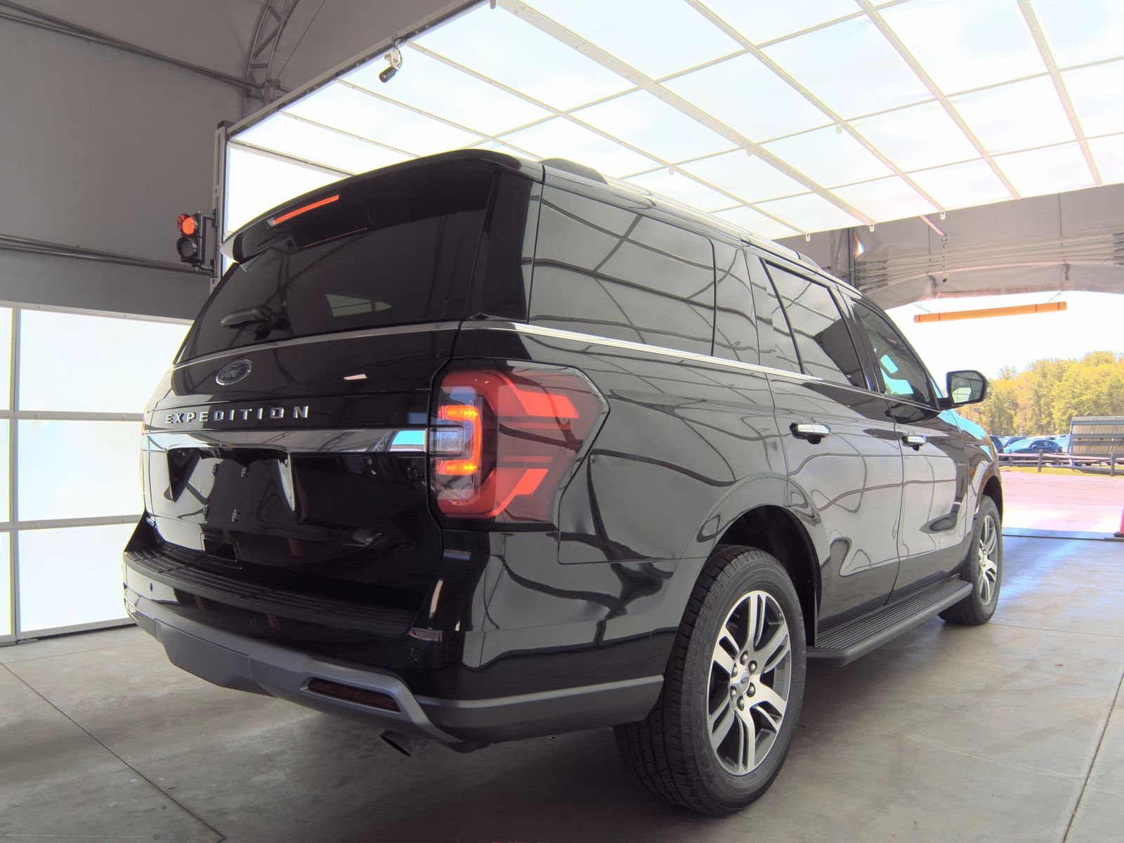 FORD EXPEDITION - 5