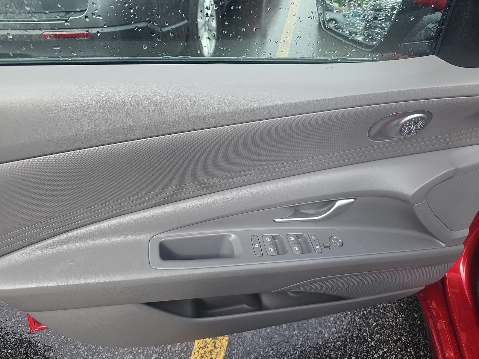 2024 Hyundai Elantra SEL FWD
