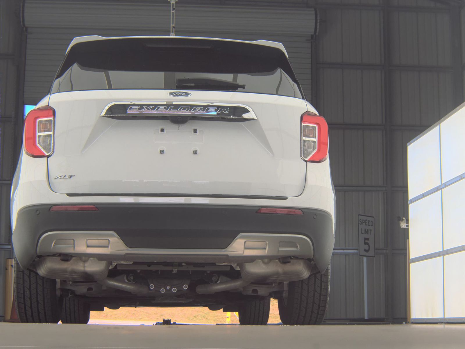 FORD EXPLORER - 8