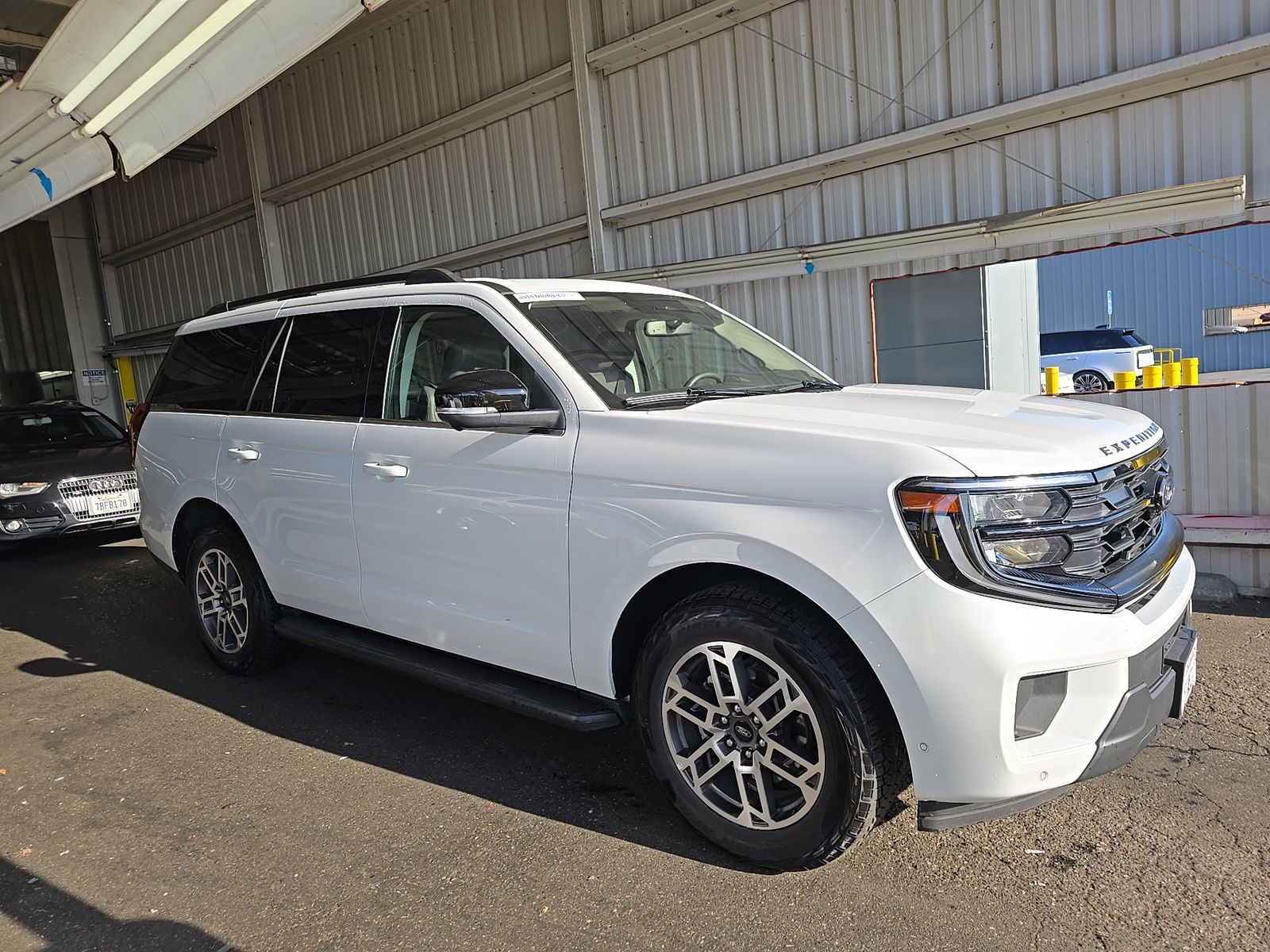 FORD EXPEDITION - 4