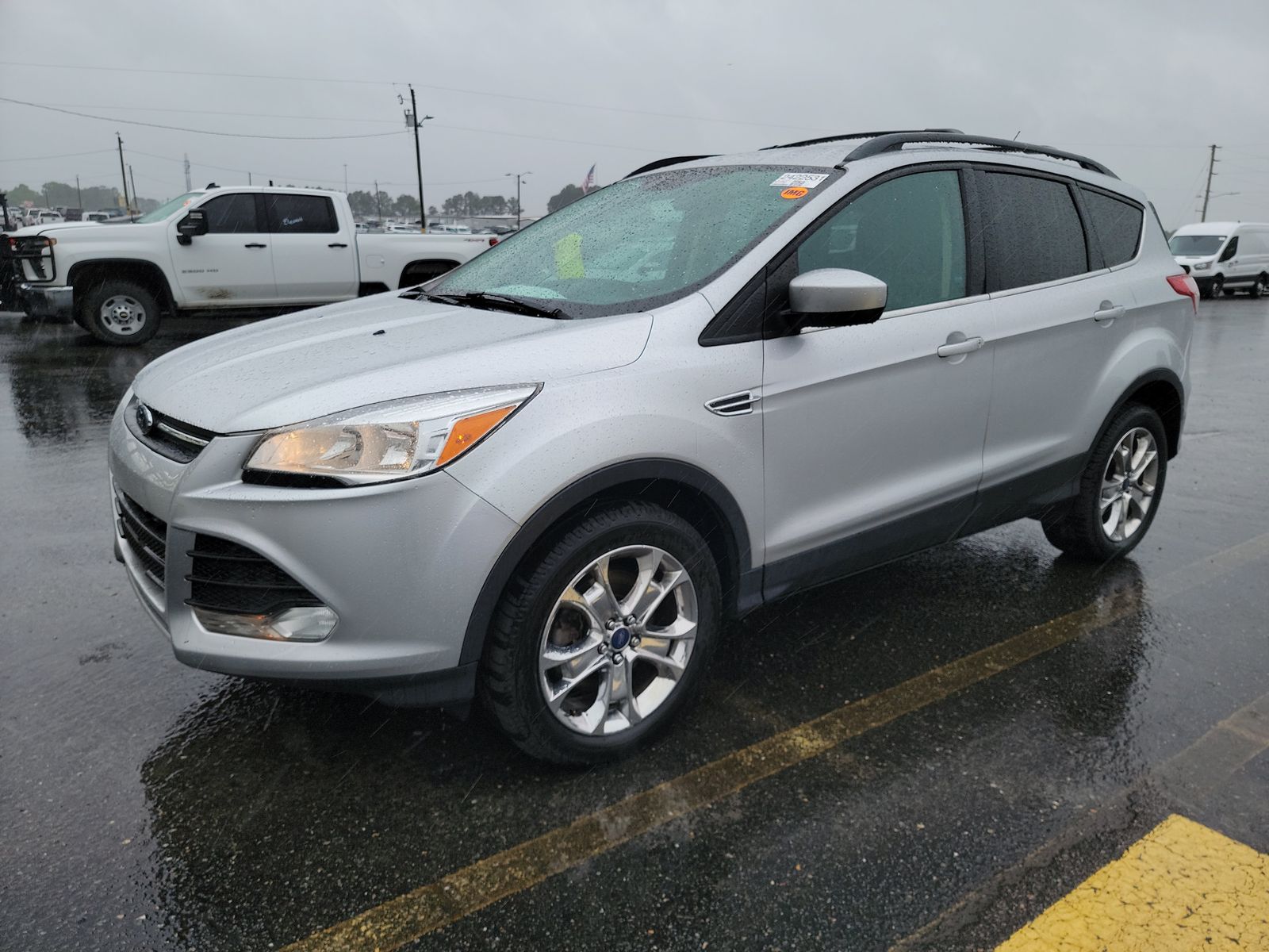 FORD ESCAPE - 1