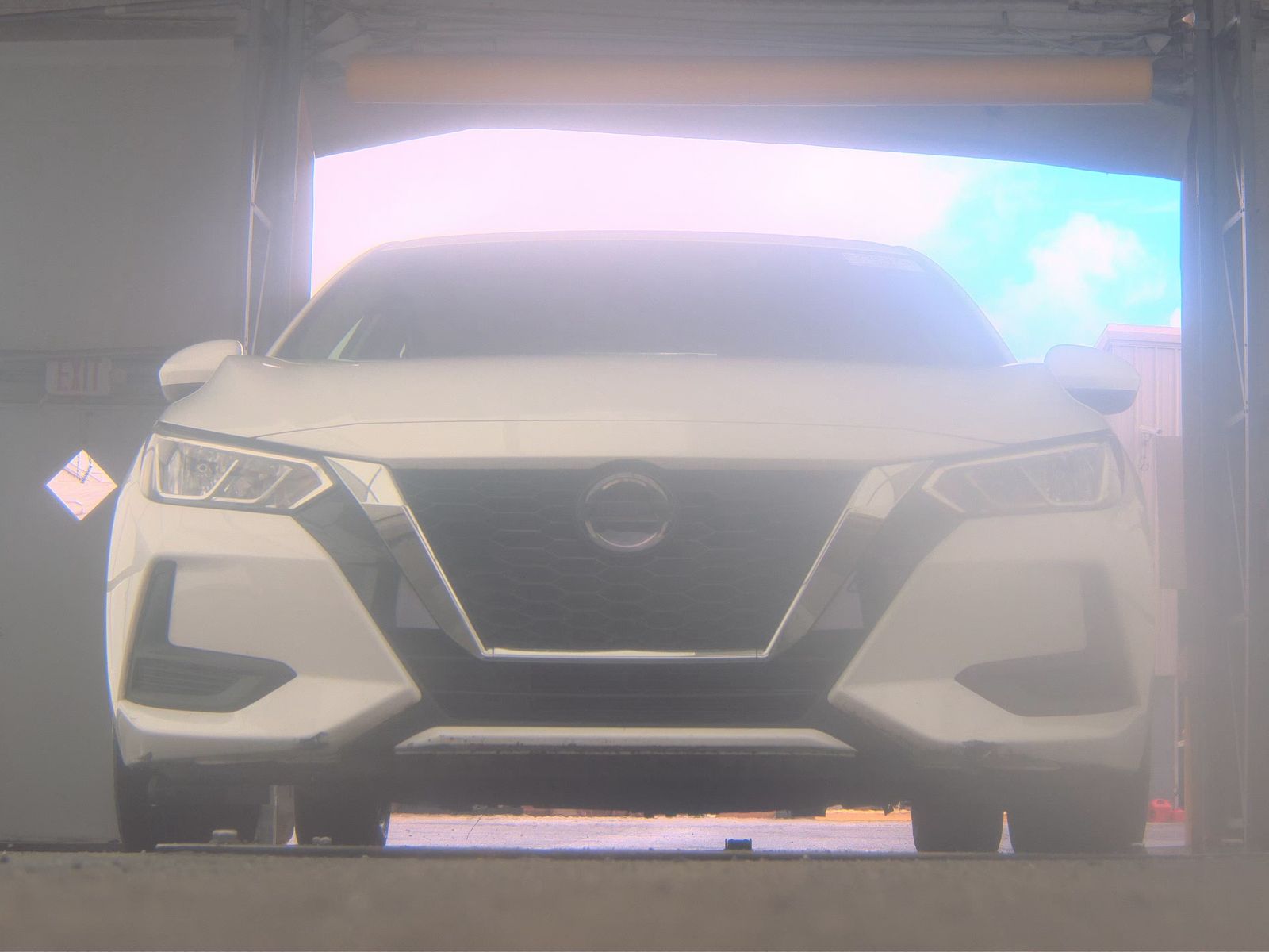 NISSAN SENTRA - 4