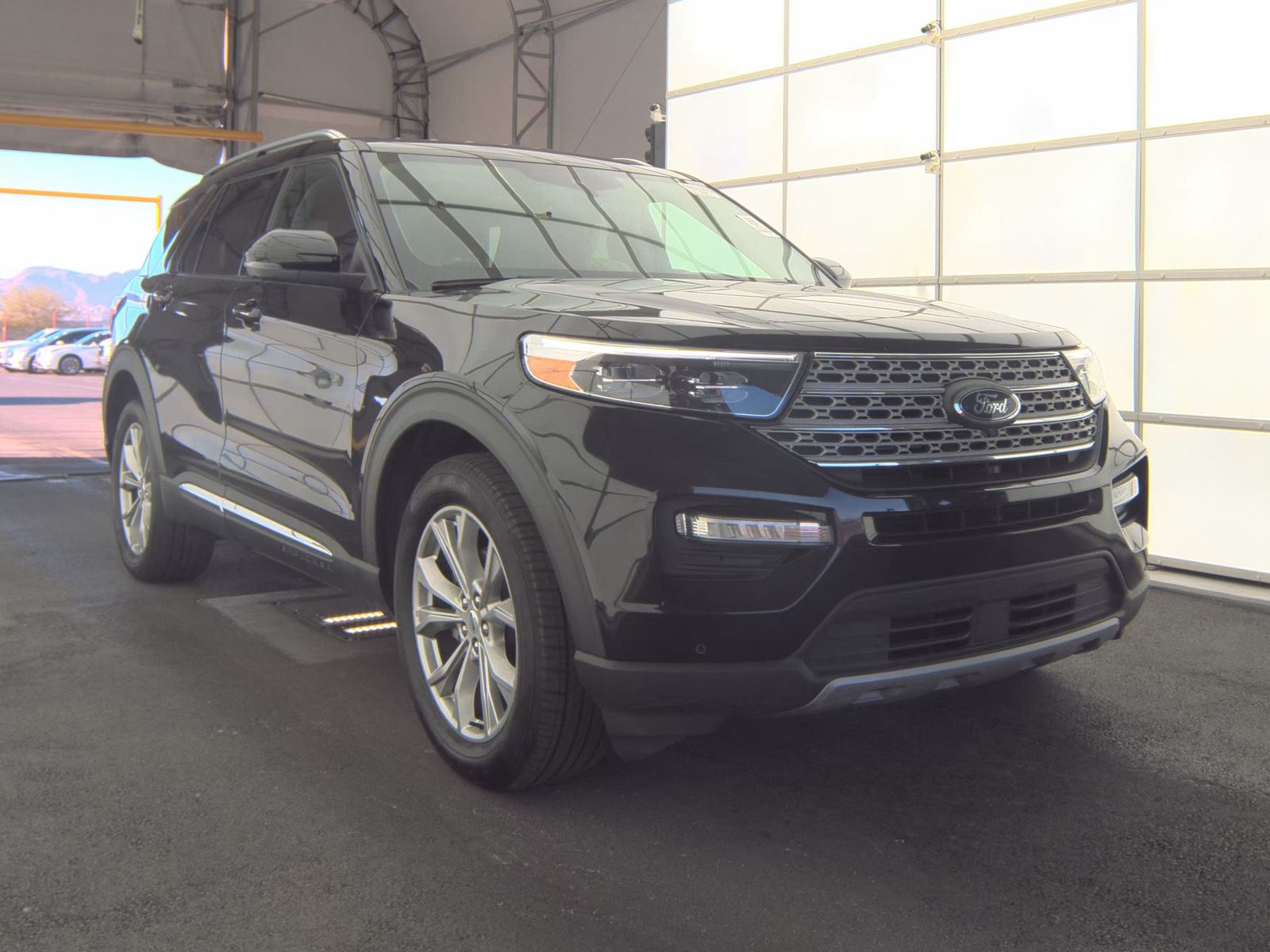 FORD EXPLORER - 5