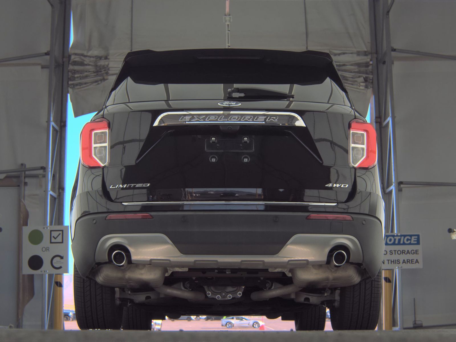 FORD EXPLORER - 8