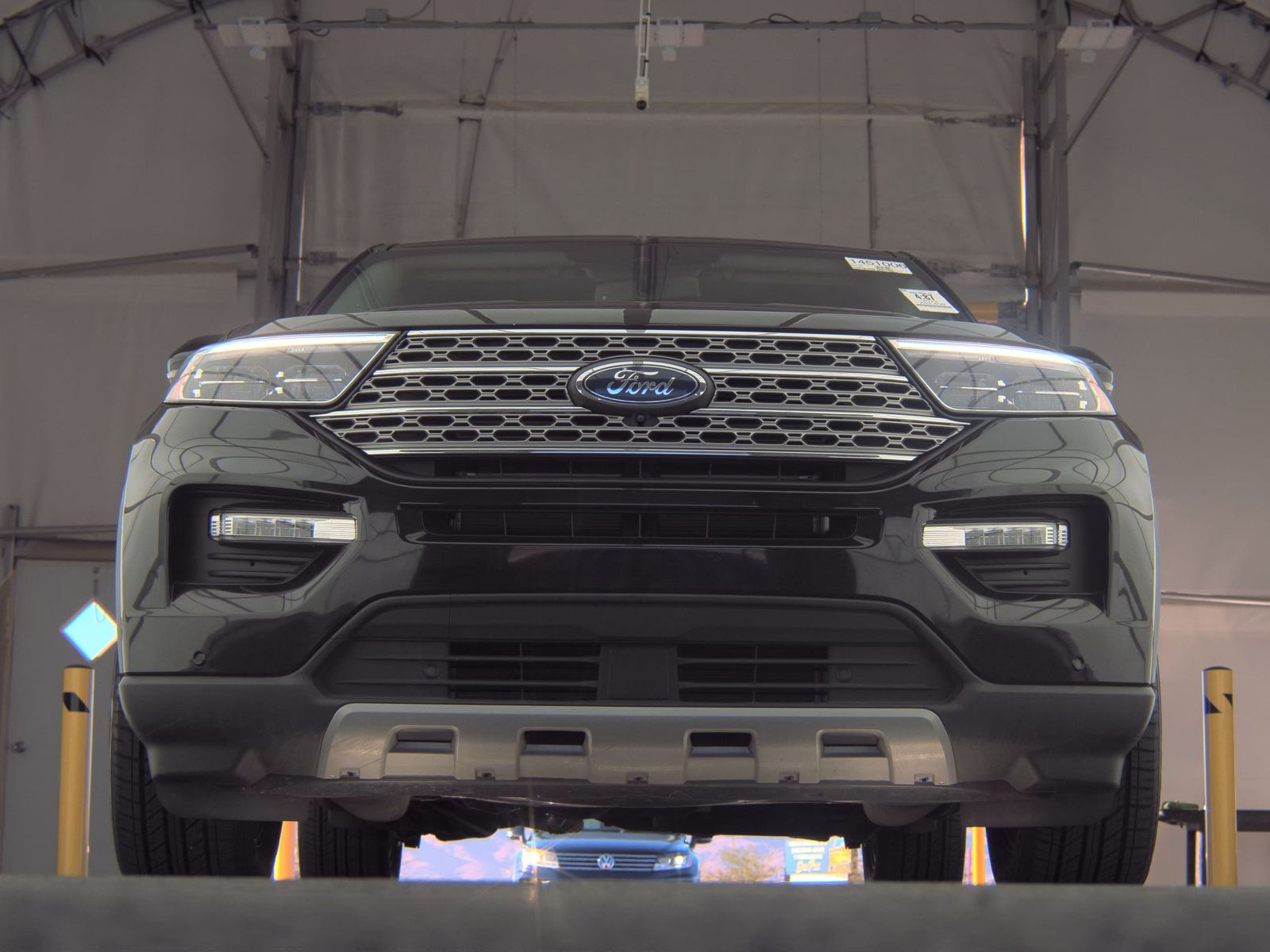 FORD EXPLORER - 4