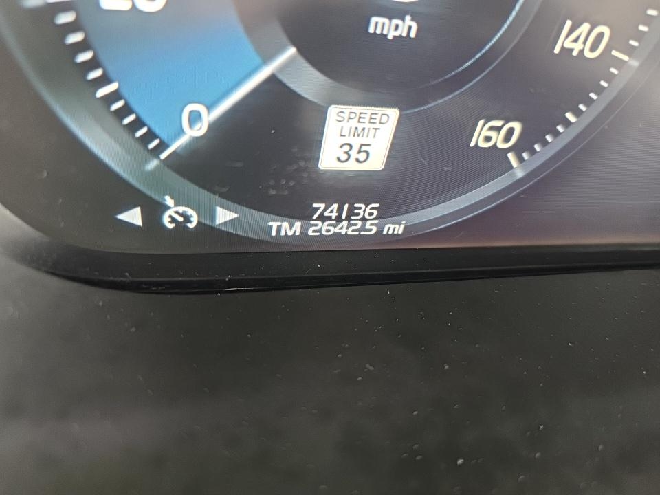 2020 Volvo XC60 T6 Momentum AWD