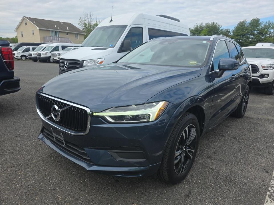 2020 Volvo XC60 T6 Momentum AWD