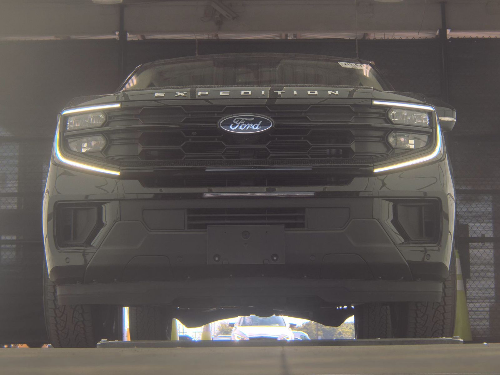 FORD EXPEDITION MAX - 4
