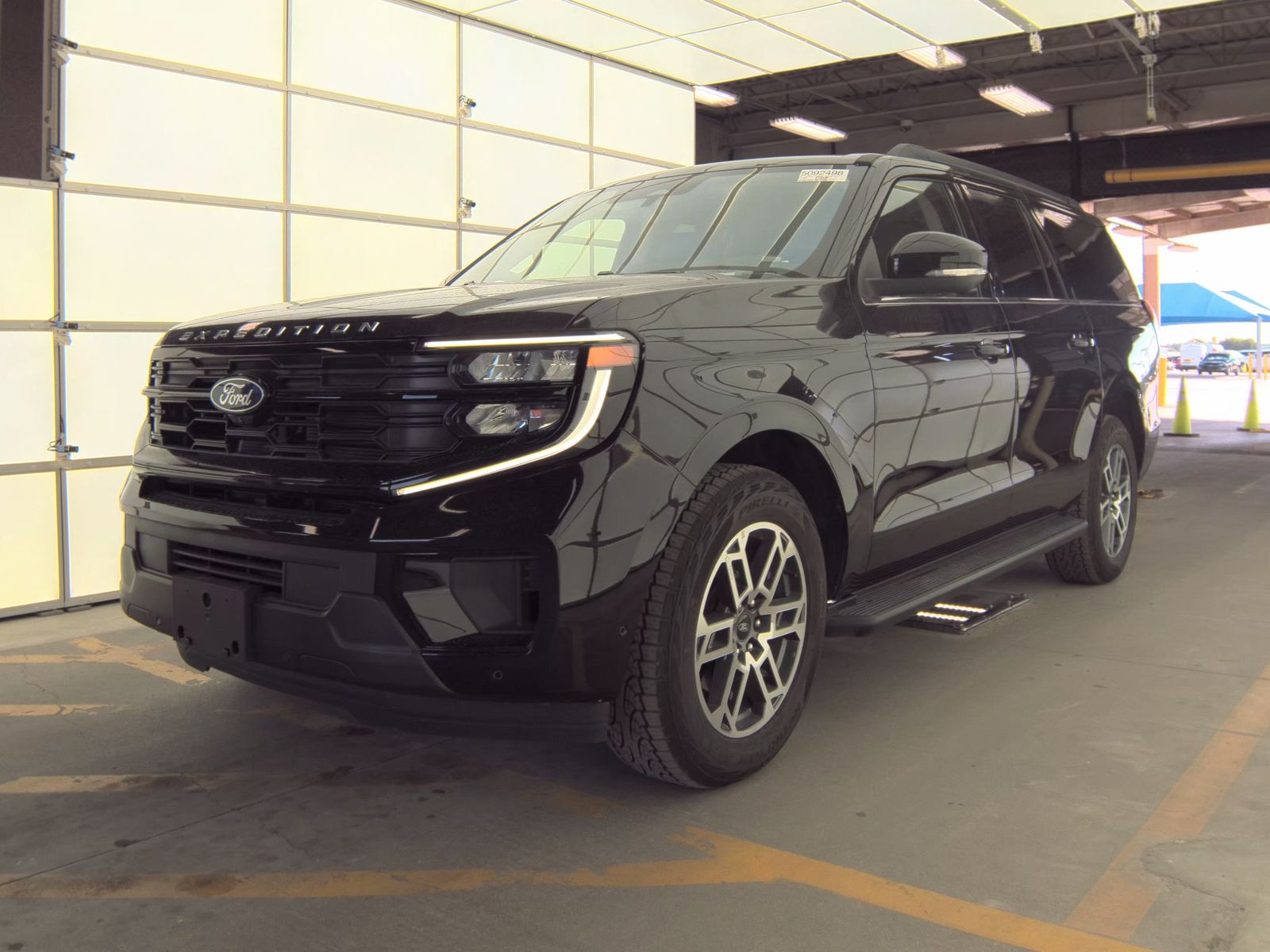 FORD EXPEDITION MAX - 1