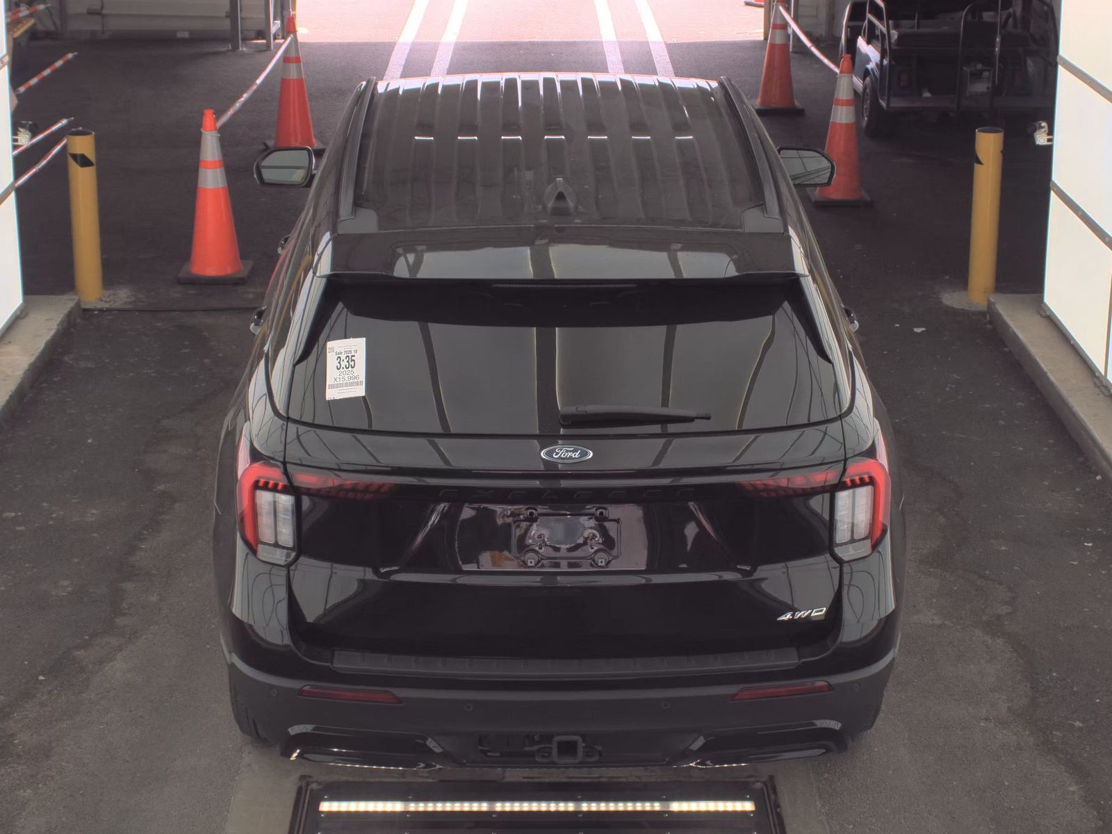 FORD EXPLORER - 6