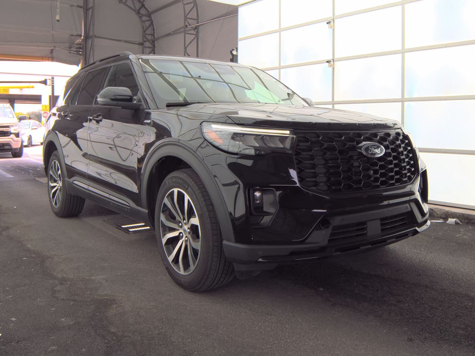 FORD EXPLORER - 4