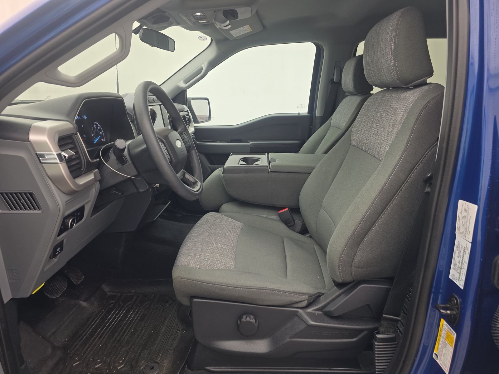 FORD F-150 - 8
