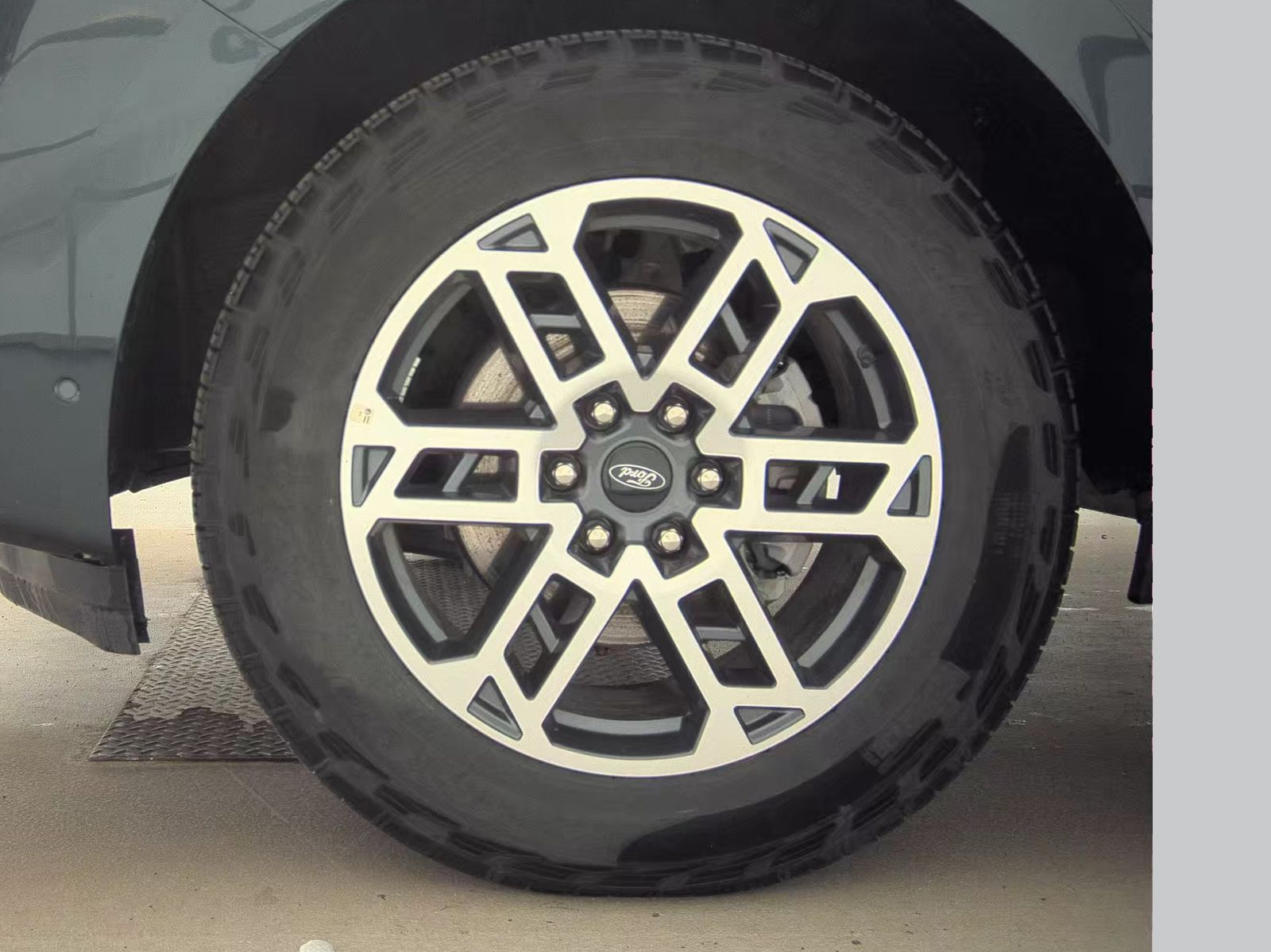 FORD EXPEDITION - 10