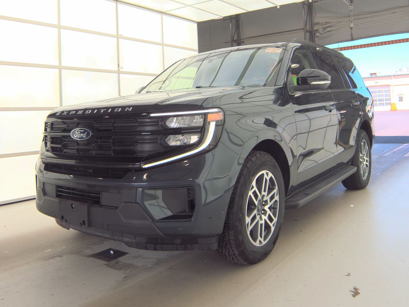 FORD EXPEDITION - 1