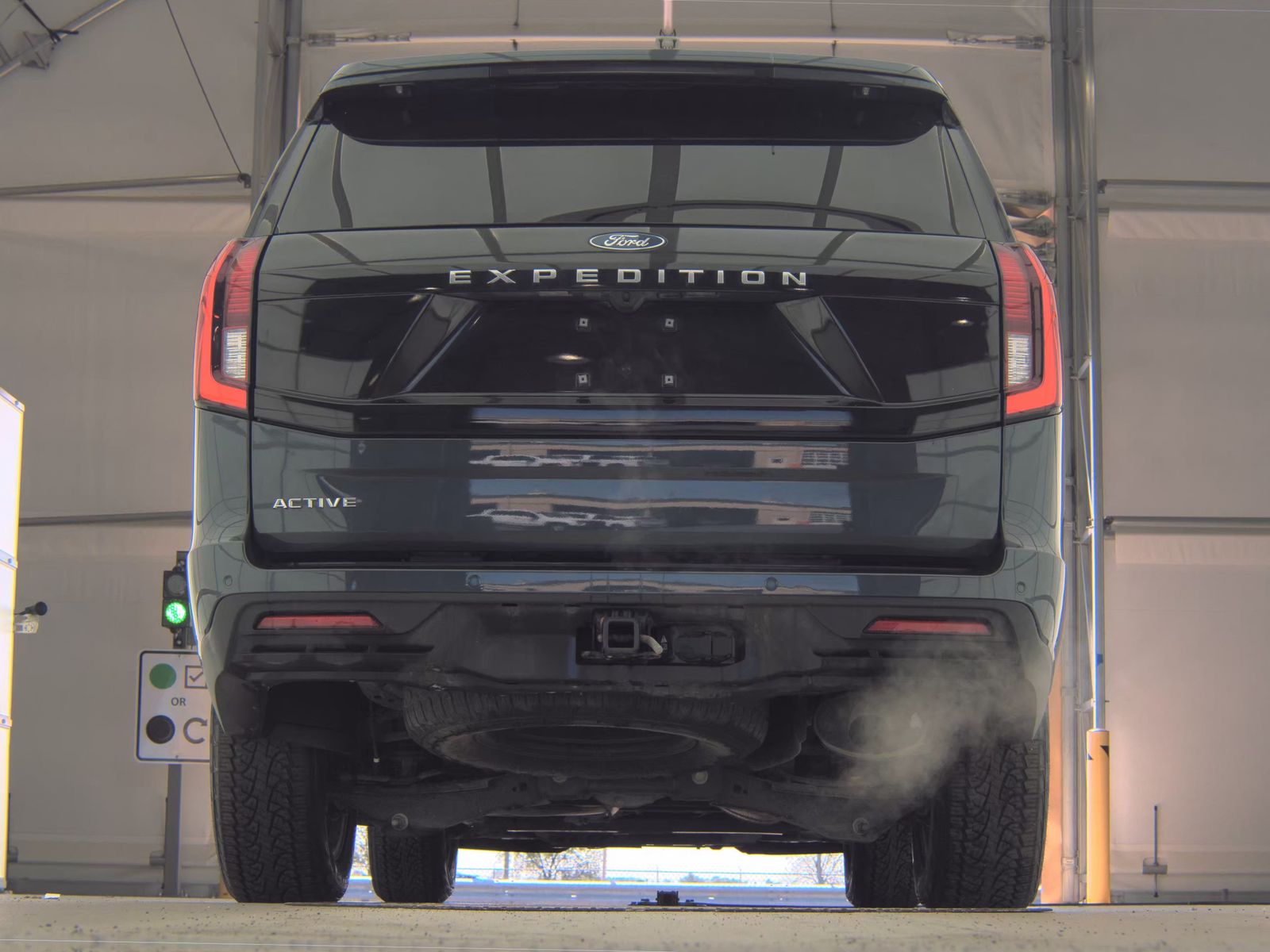 FORD EXPEDITION - 8