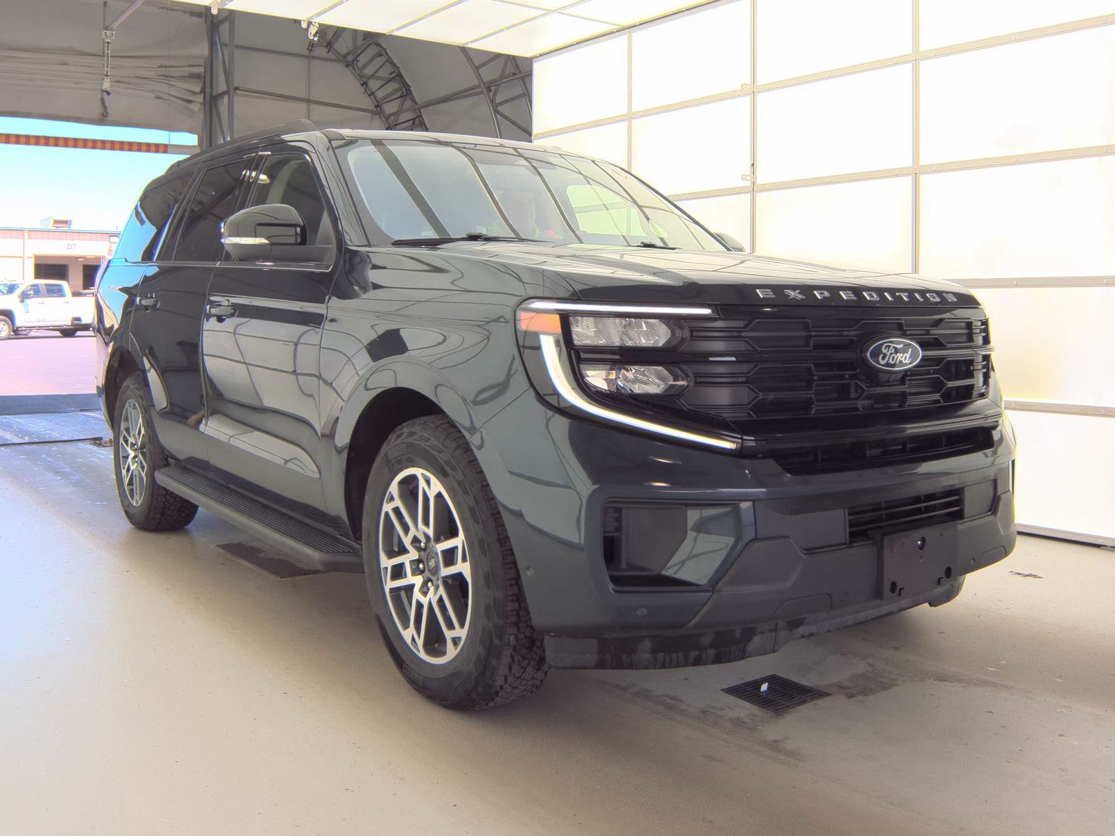 FORD EXPEDITION - 5