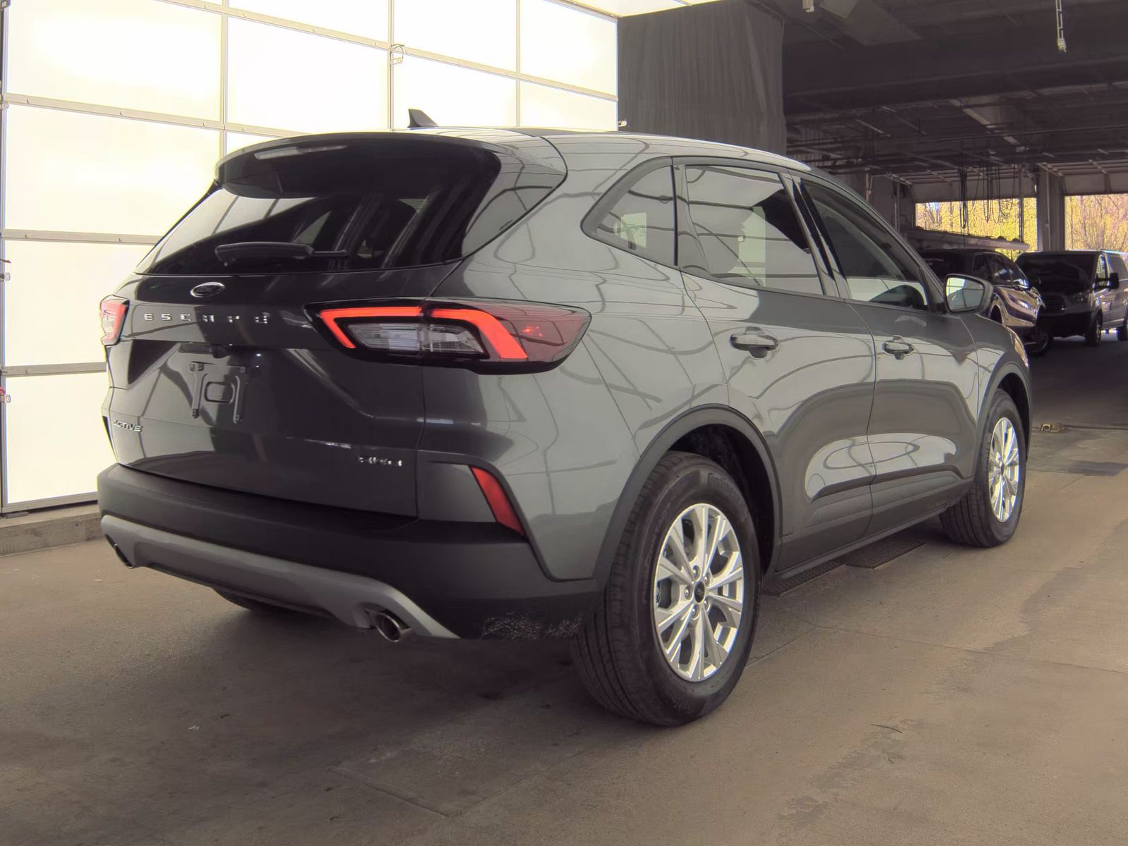 FORD ESCAPE - 6