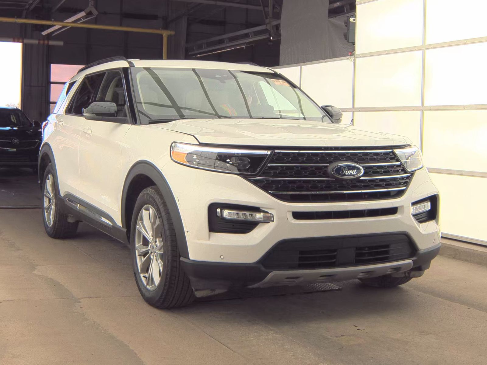 FORD EXPLORER - 5