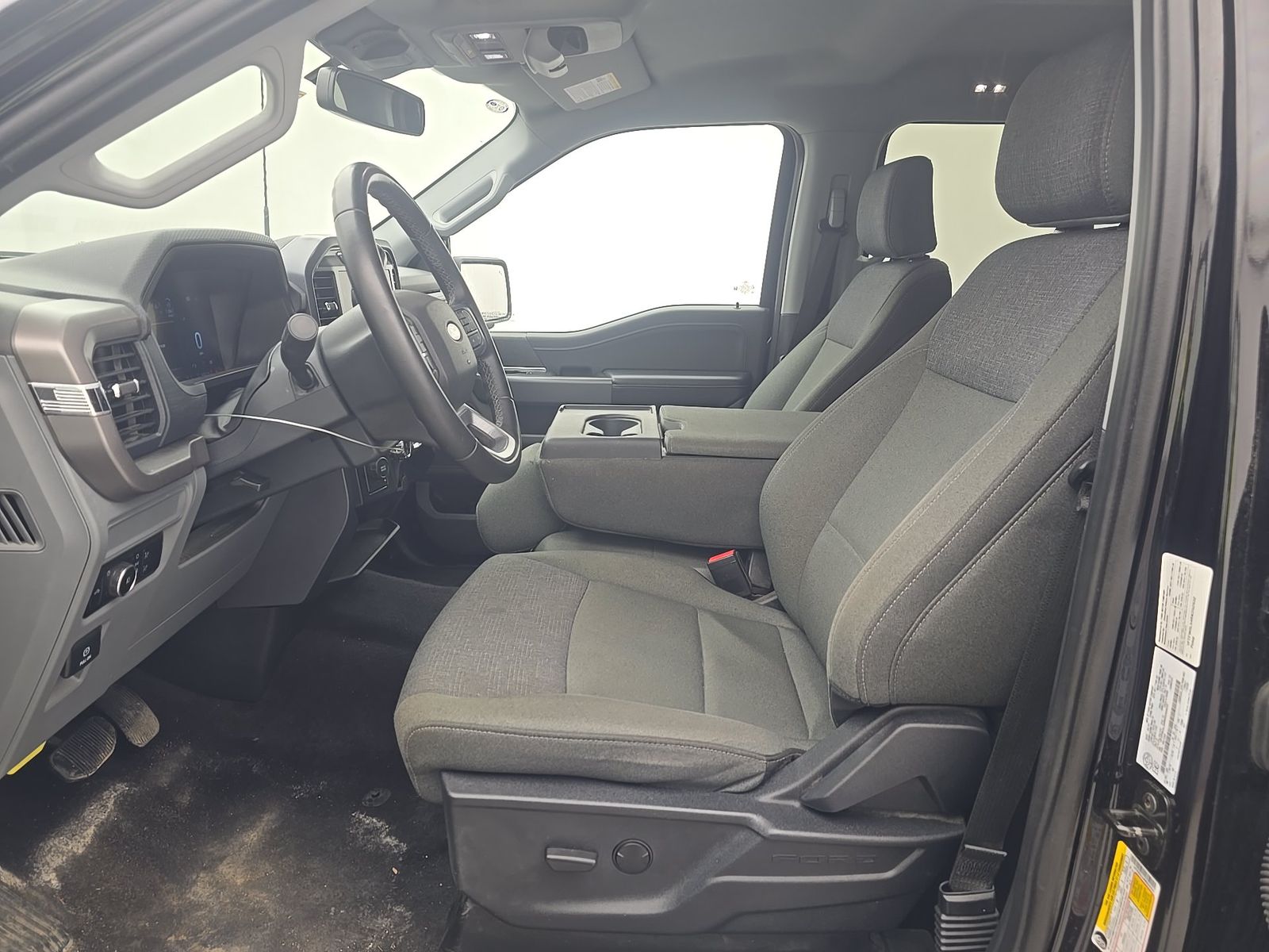 FORD F-150 - 8