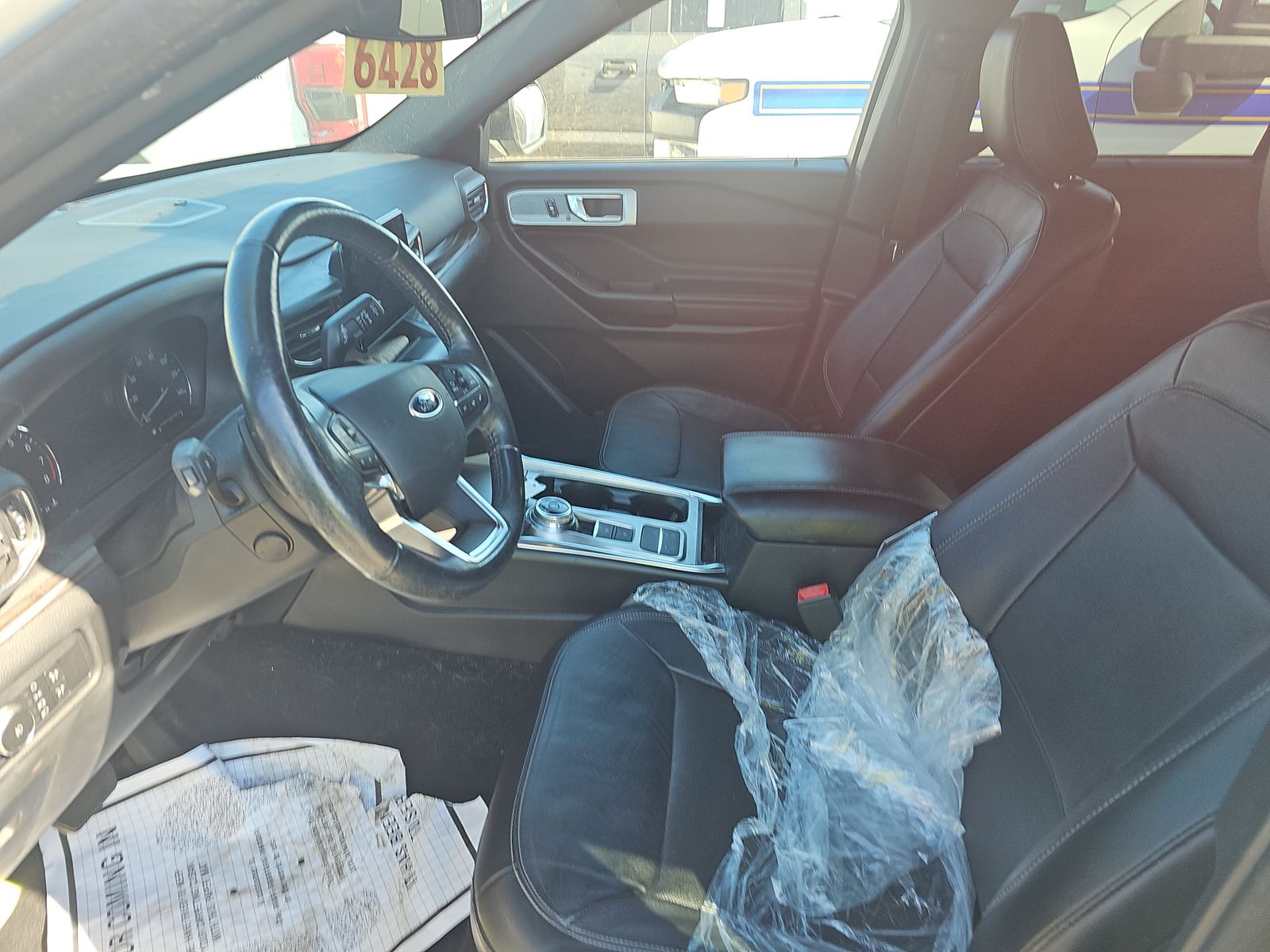 FORD EXPLORER - 8